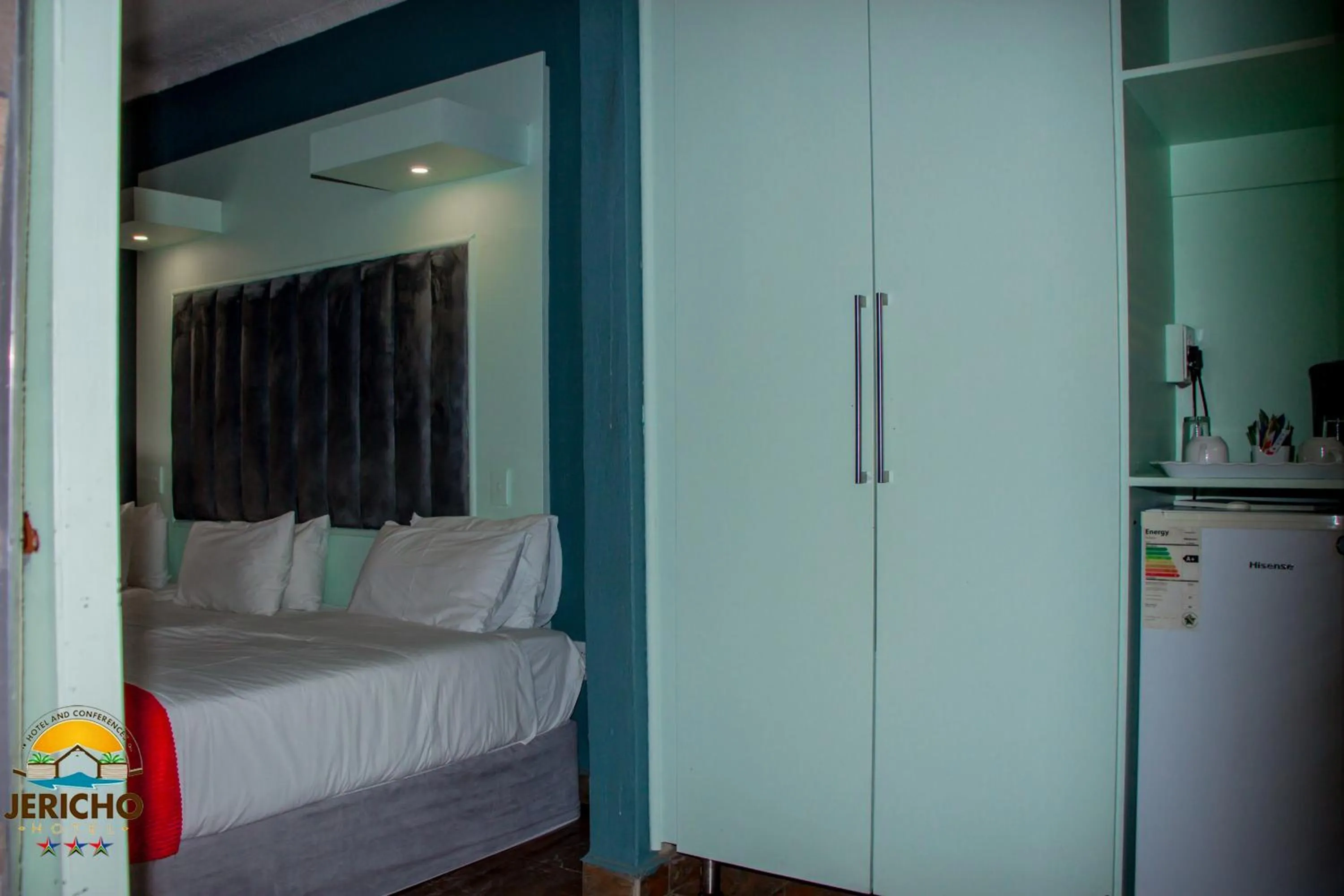 Bed in Jericho Hotel and Conferences