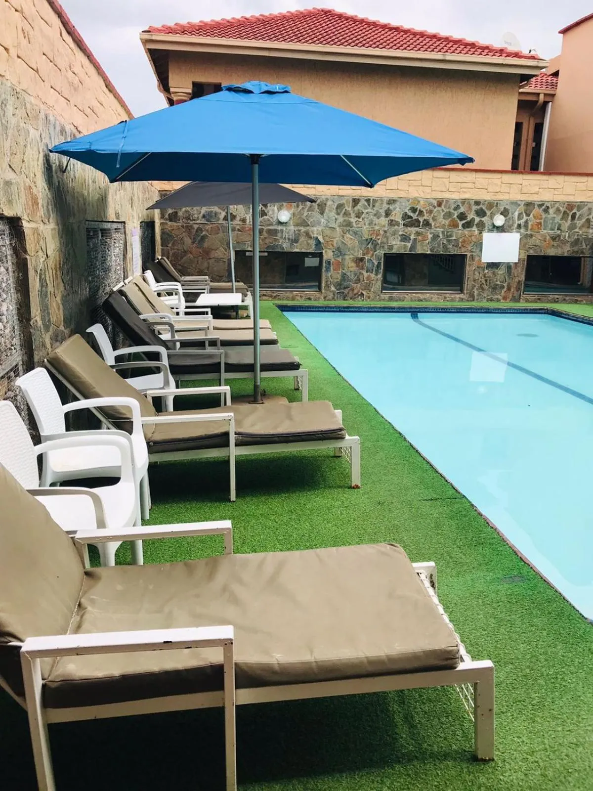 Swimming pool in Jericho Hotel and Conferences
