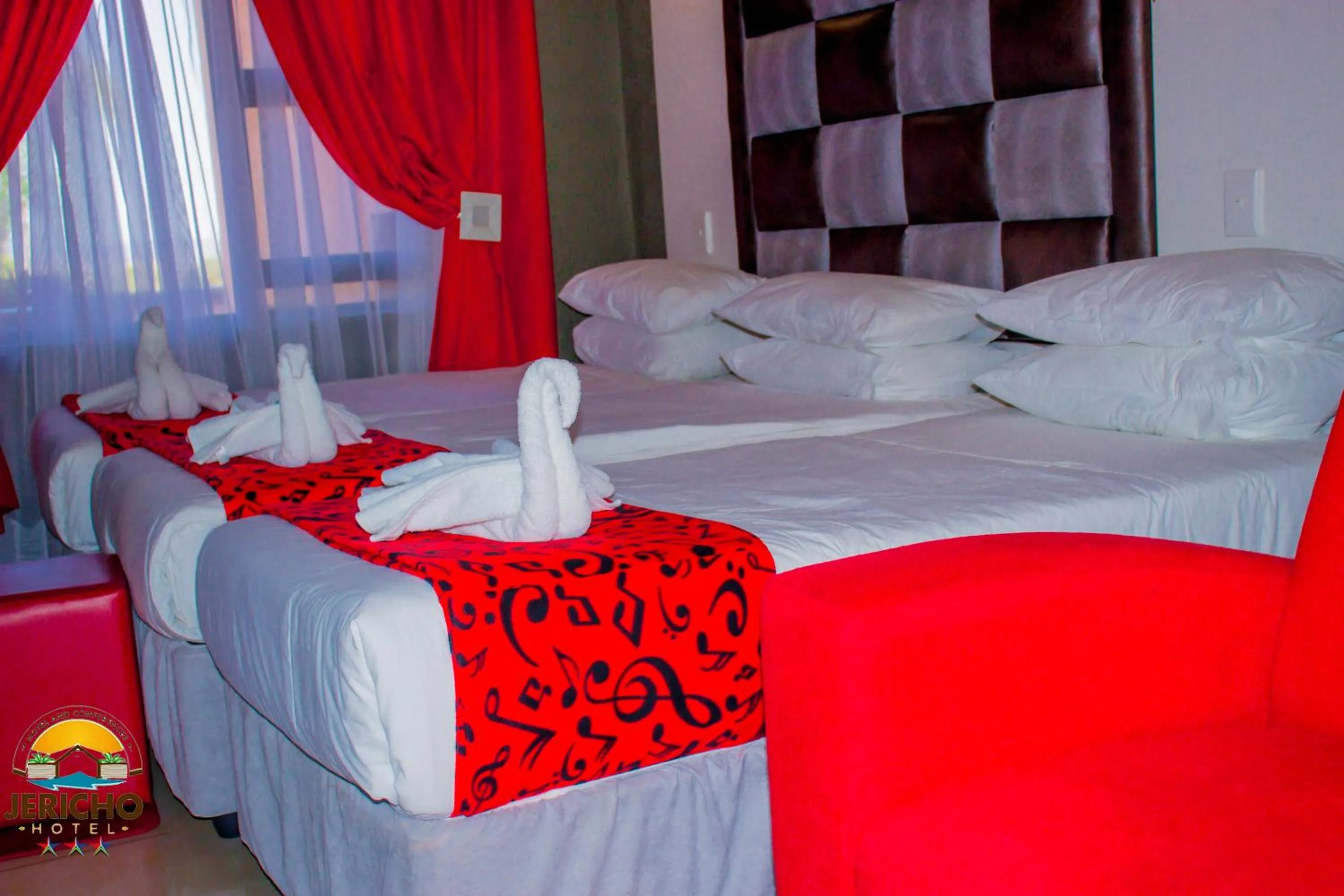 Bed in Jericho Hotel and Conferences