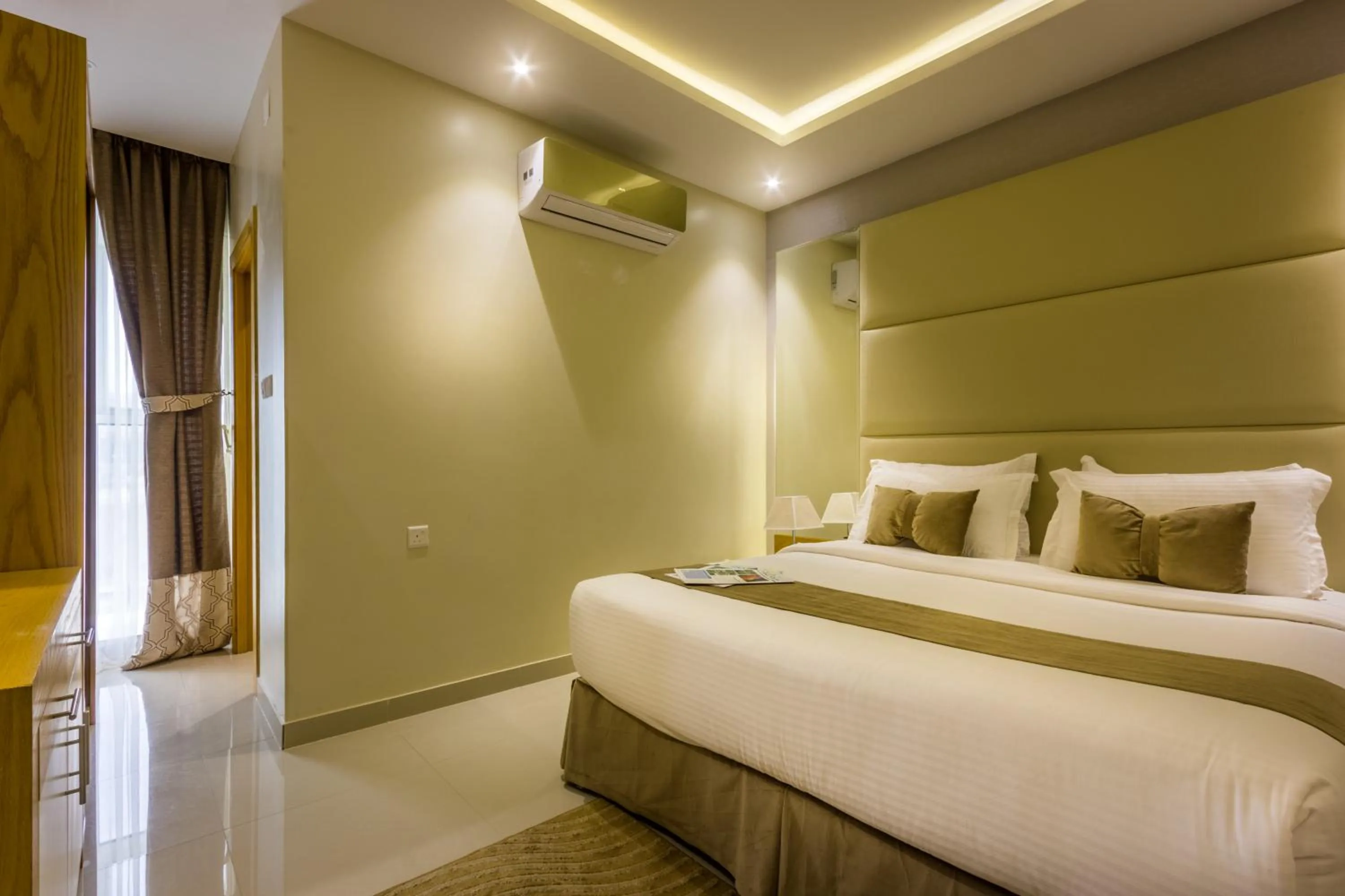 Bedroom, Bed in AL Muhaidb Residence Abha