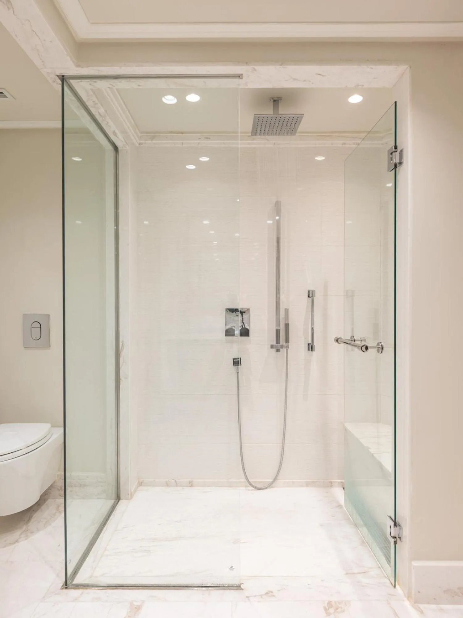 Bathroom in Miraflores Park, A Belmond Hotel, Lima