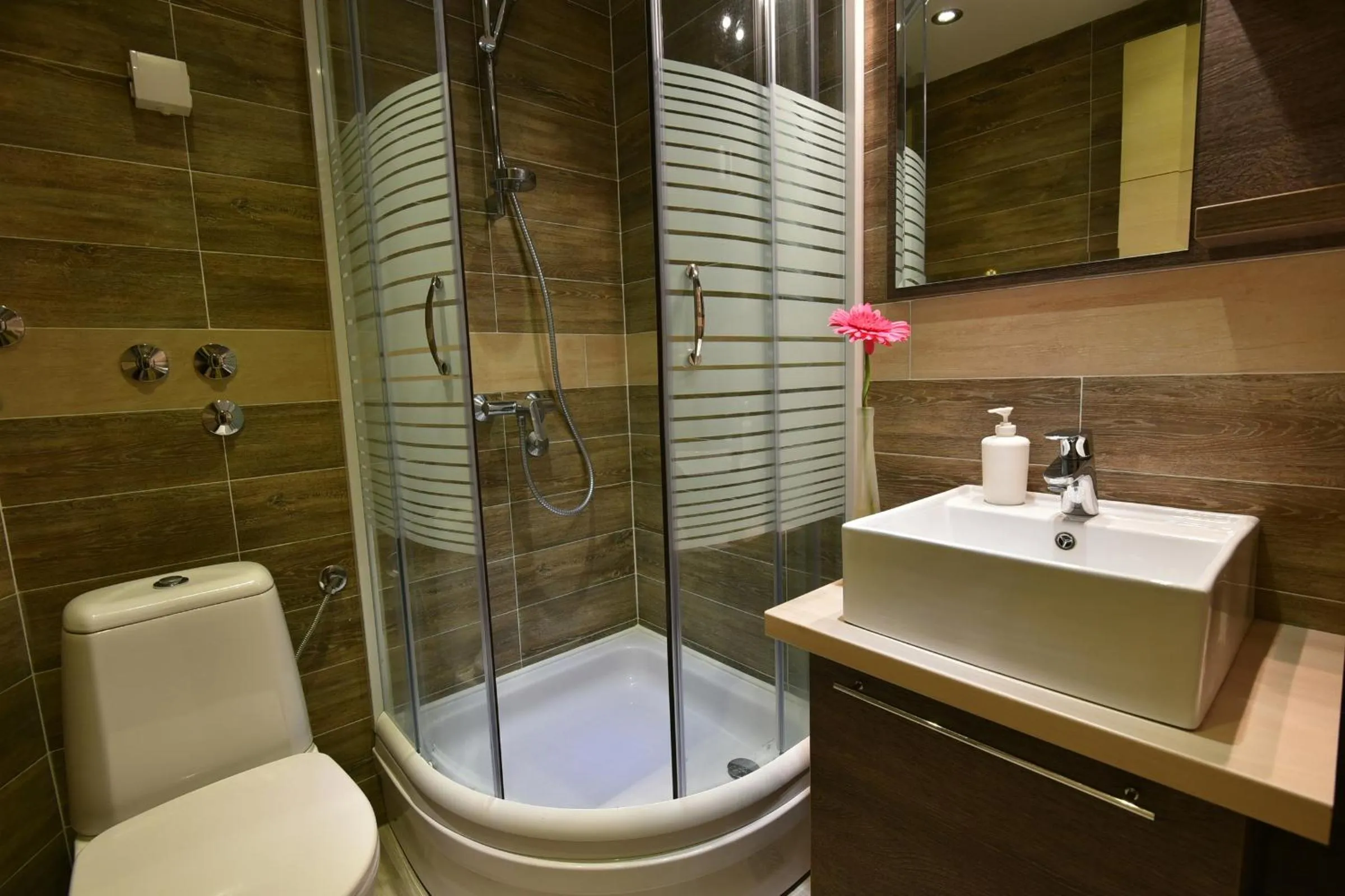 Bathroom in Villa Natural Wood