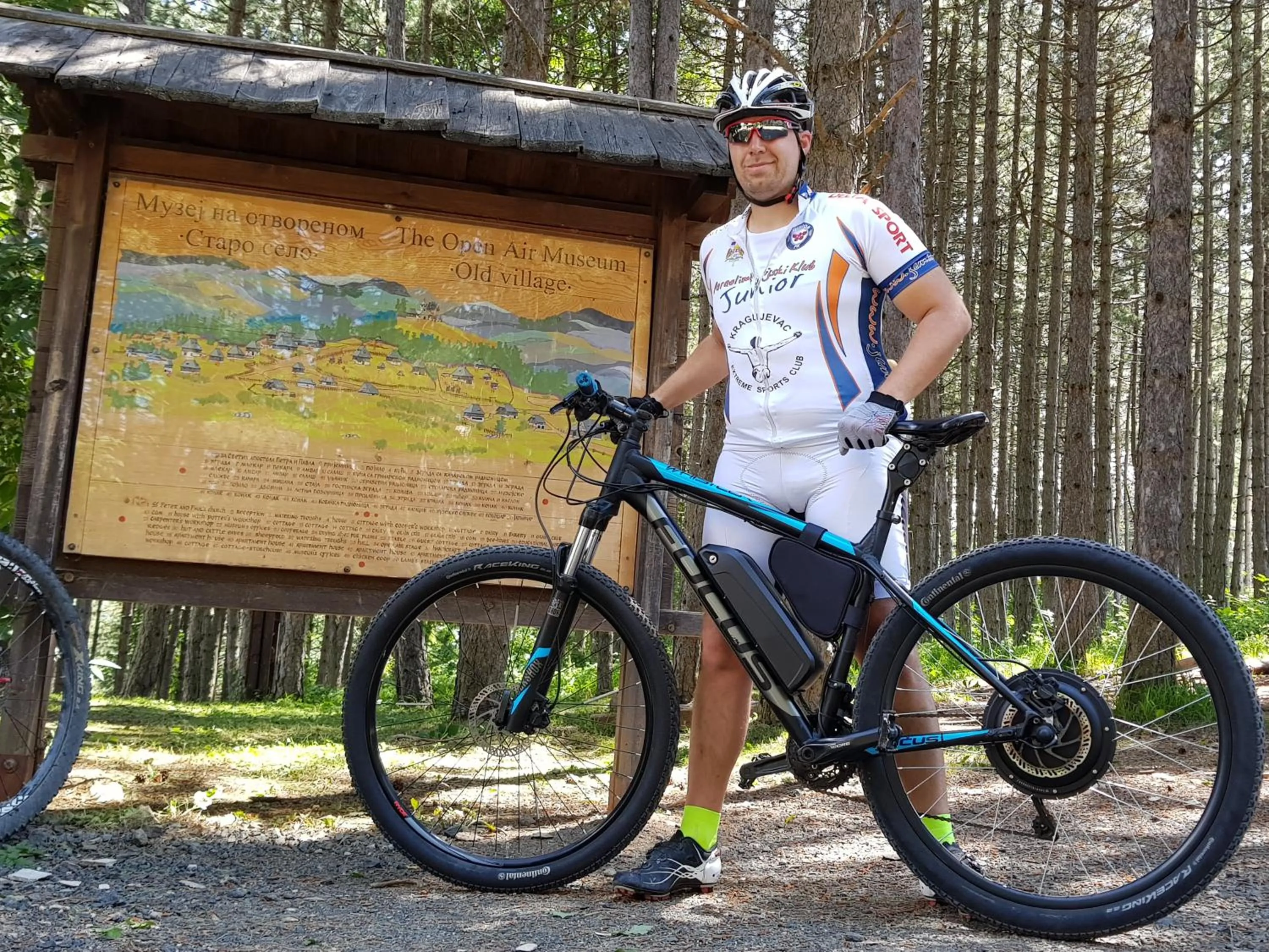 Cycling in Villa Natural Wood