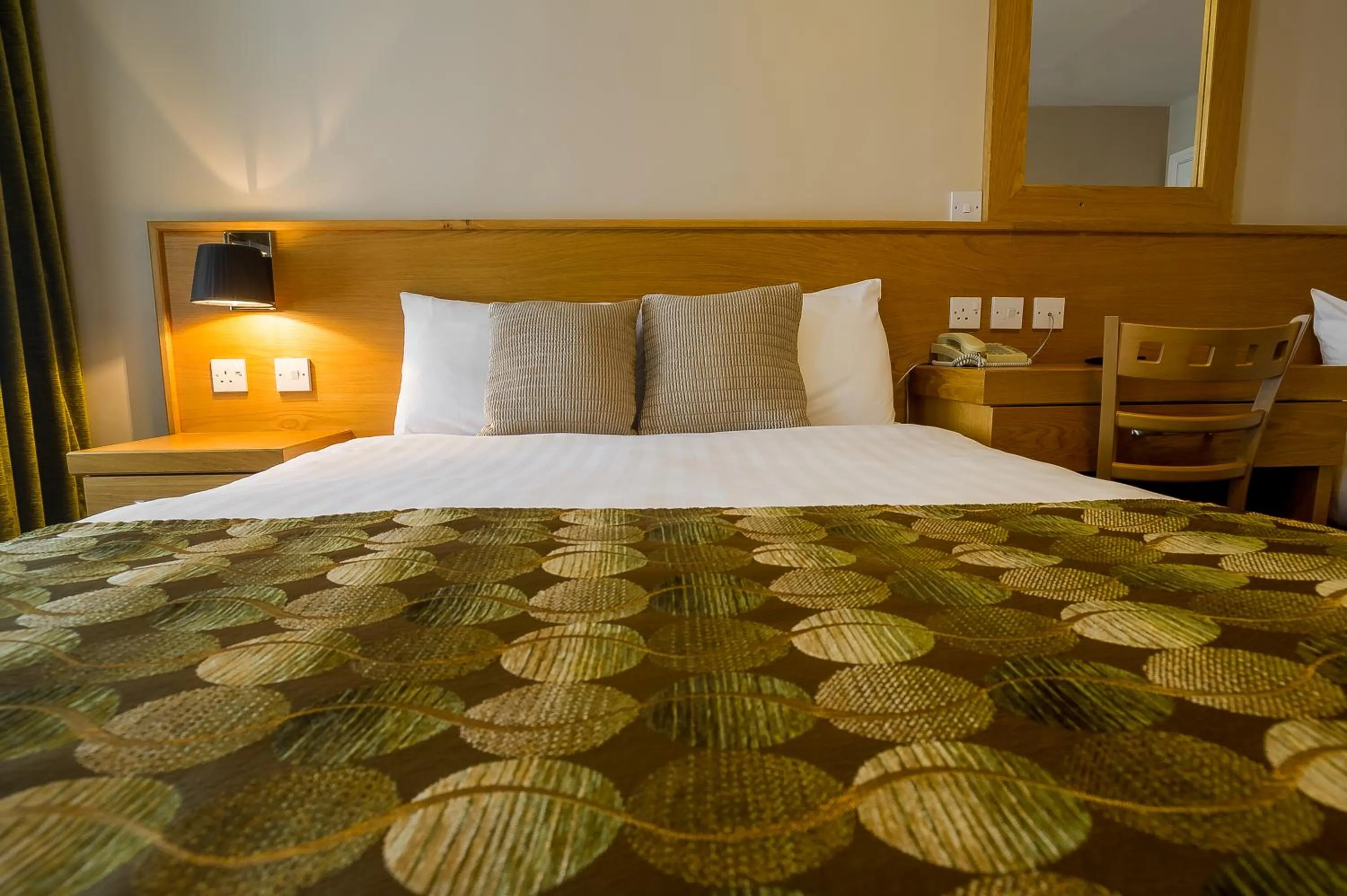 Bed in The Carraig Hotel