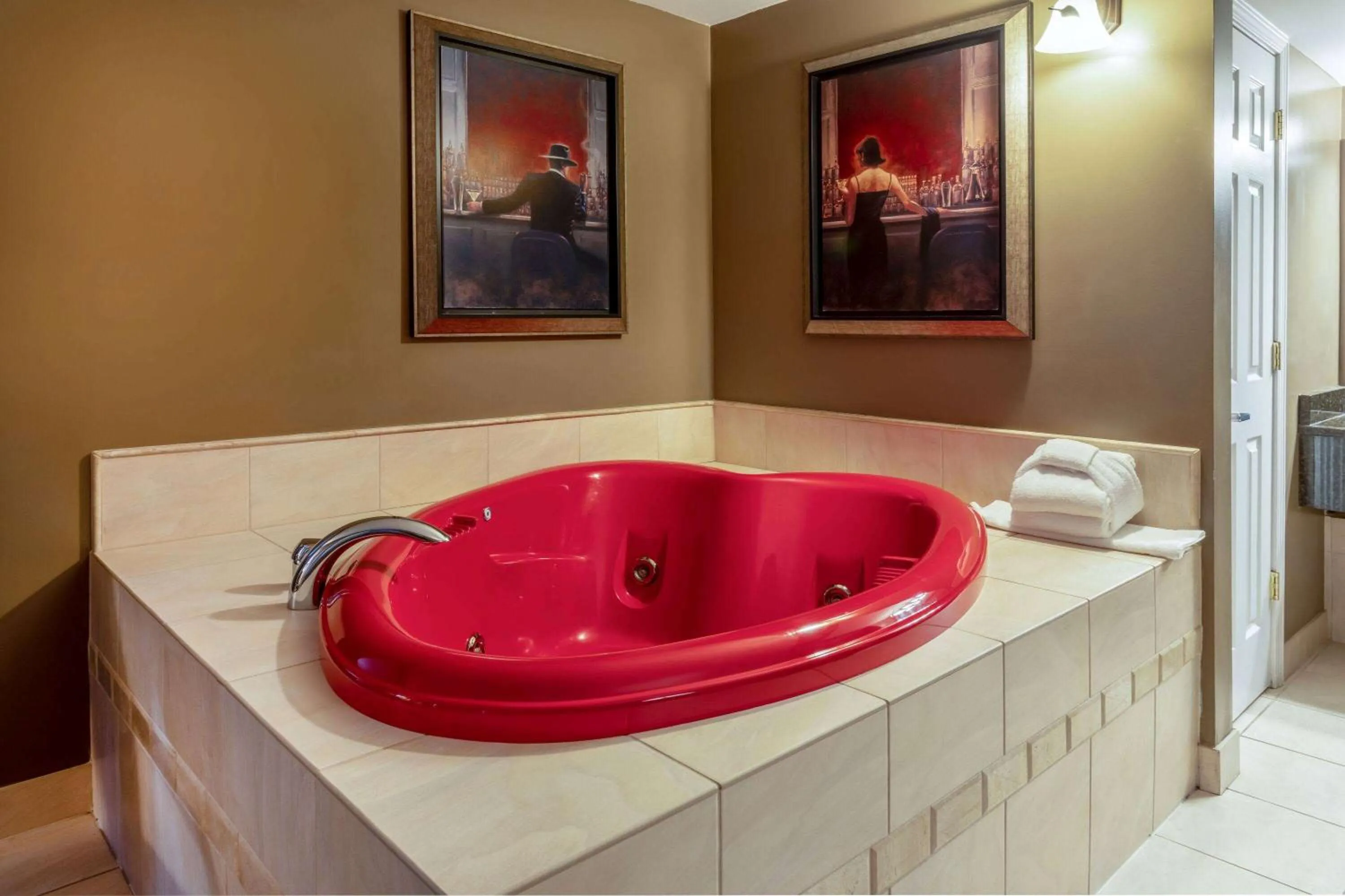 Photo of the whole room in Days Inn by Wyndham Birch Run