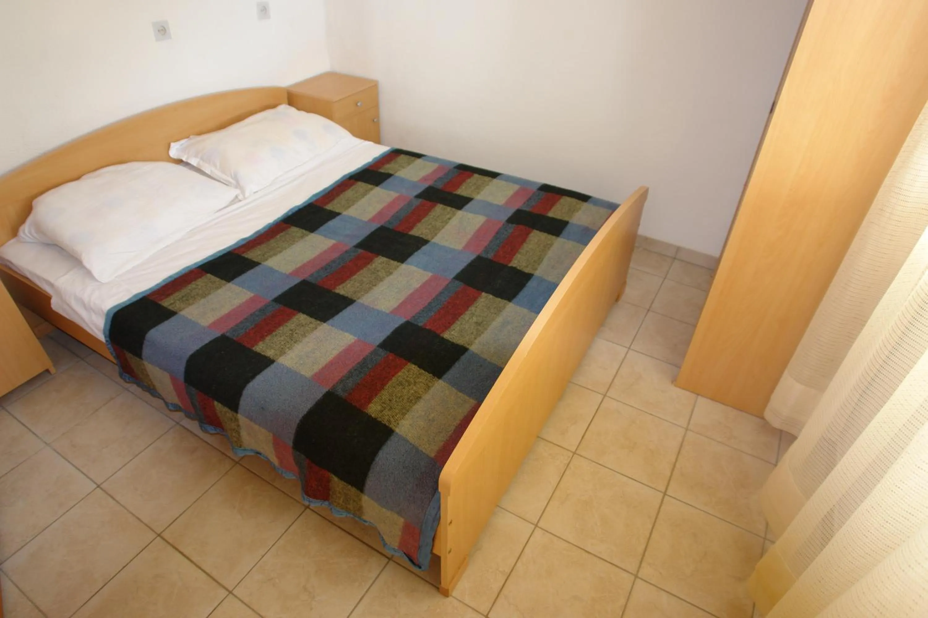 Bed in Robinson Anastazia