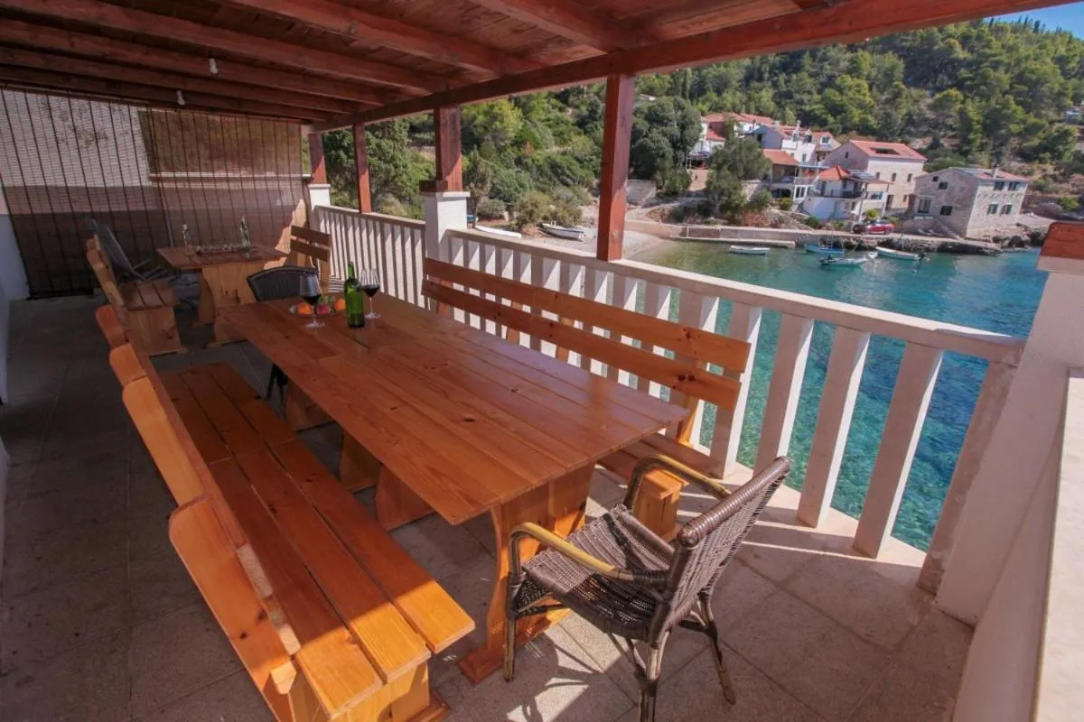 Balcony/Terrace in Robinson Anastazia