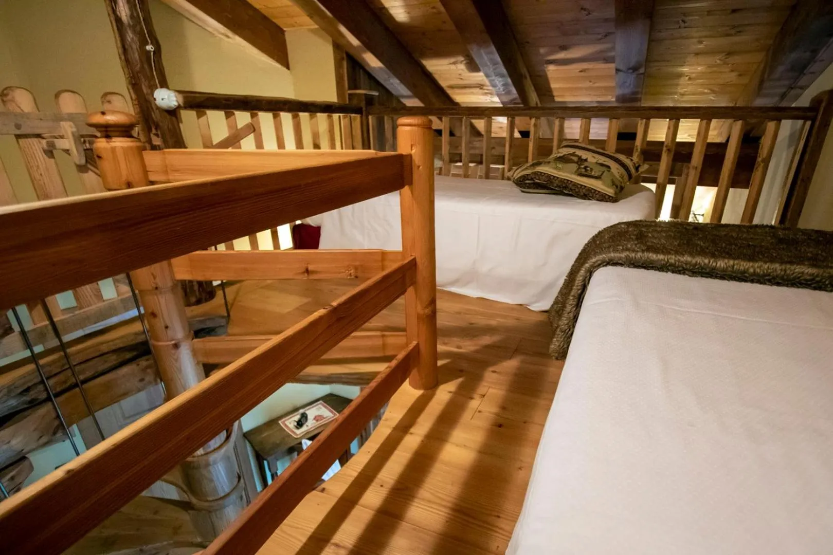 Bed in Laghetto Alpine Hotel & Restaurant