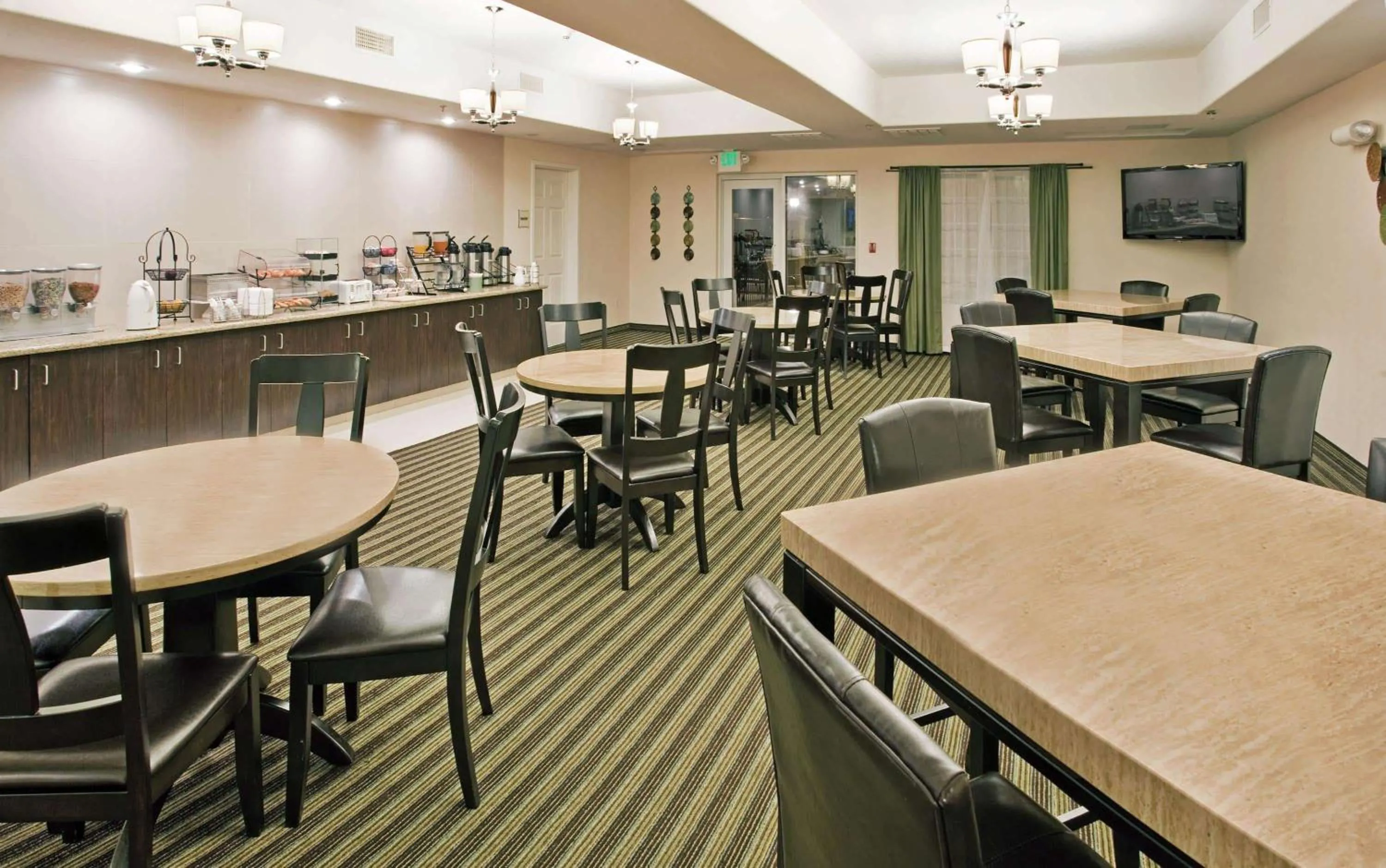 Restaurant/places to eat in La Quinta by Wyndham Fowler