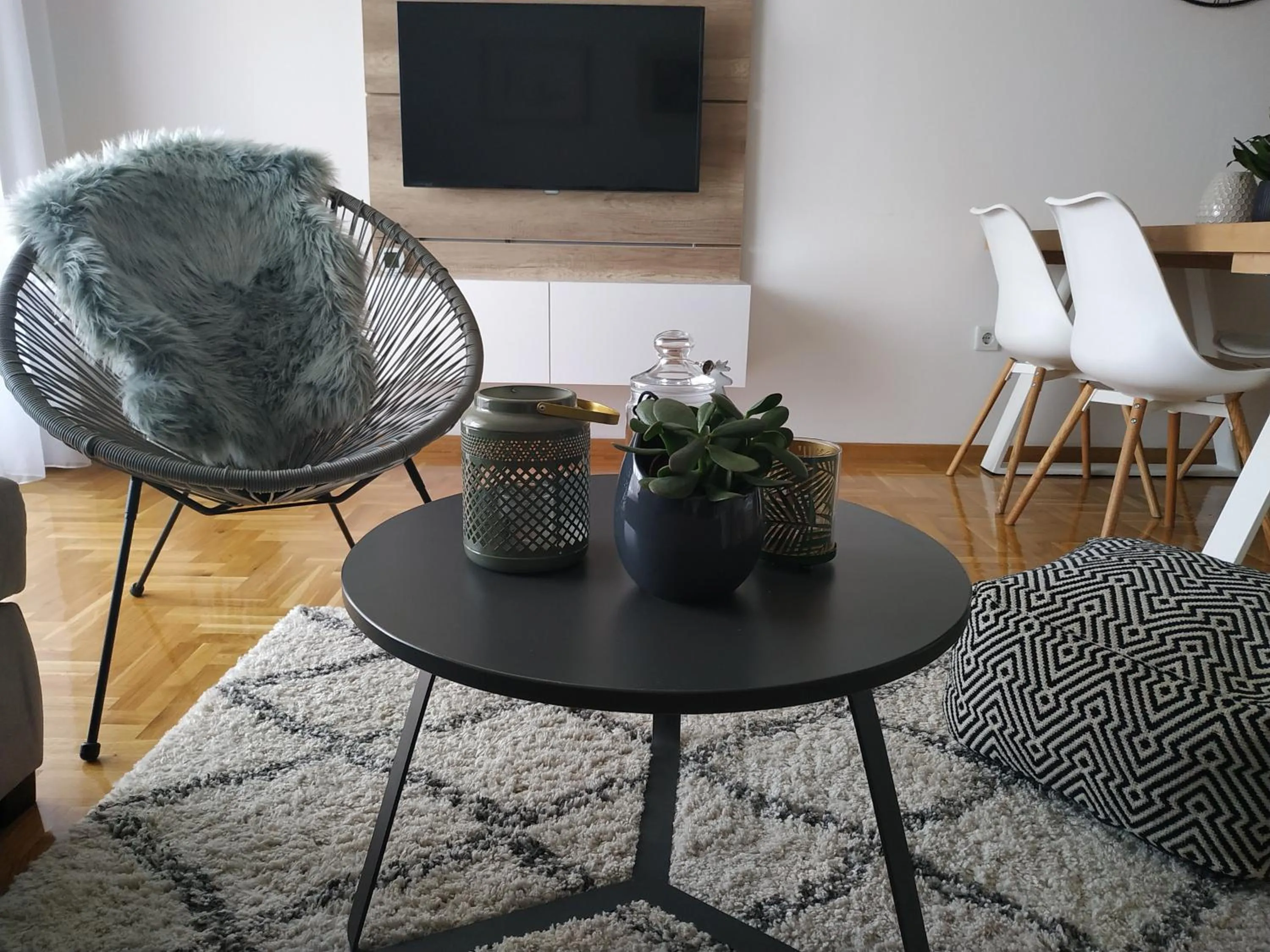 Apartman Avisi