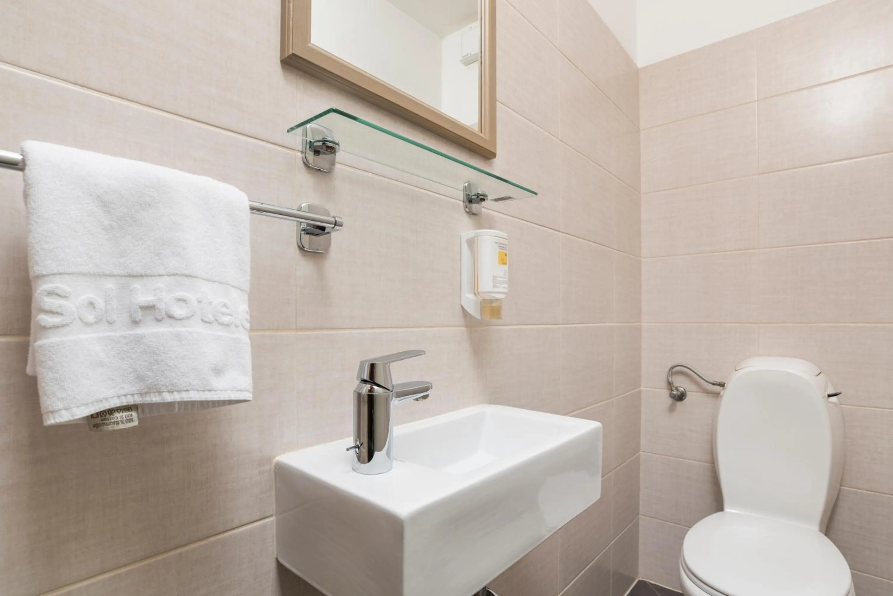 Bathroom in Apartments Amfora Plava Laguna