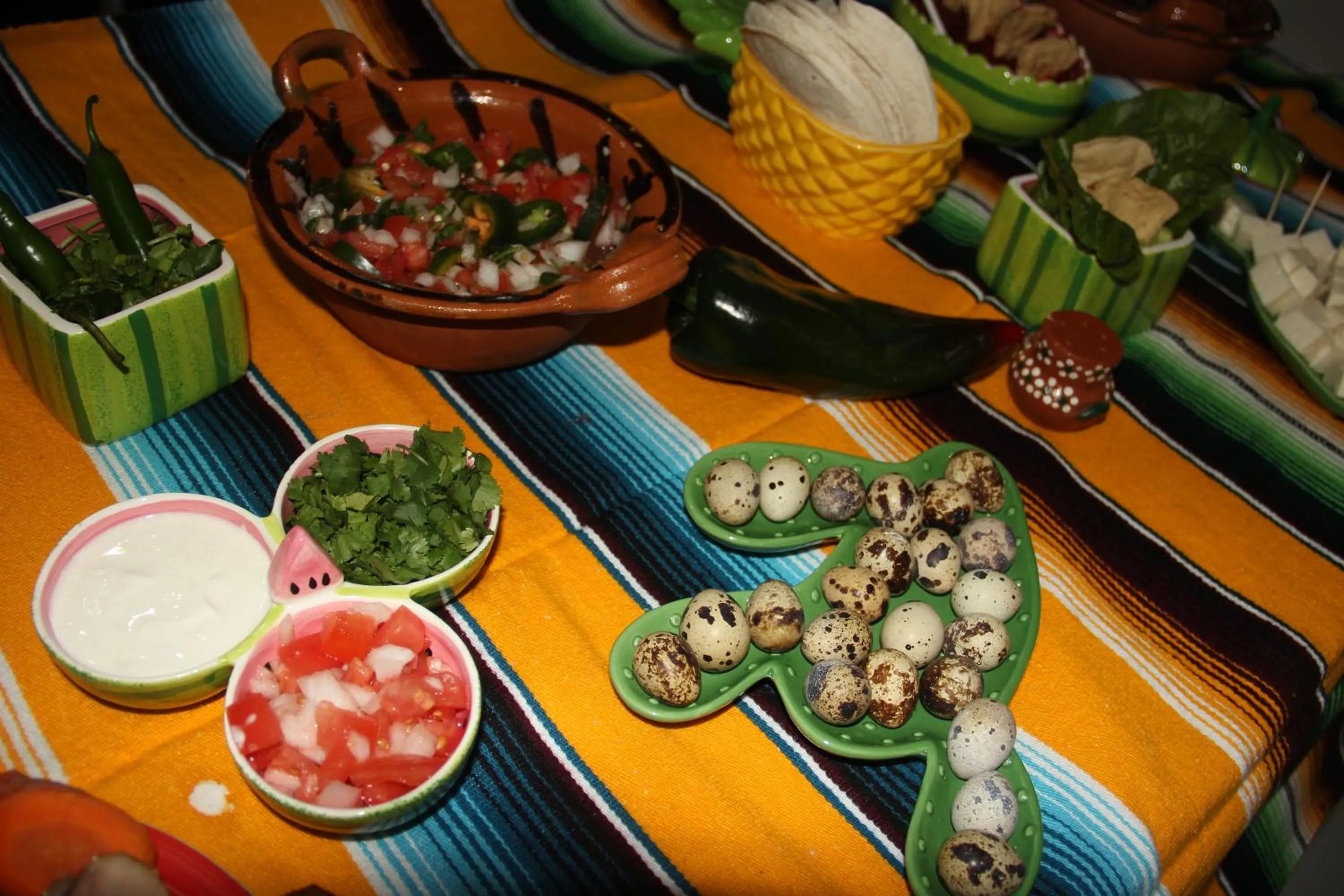 Food in AMAXING Cancun Airport