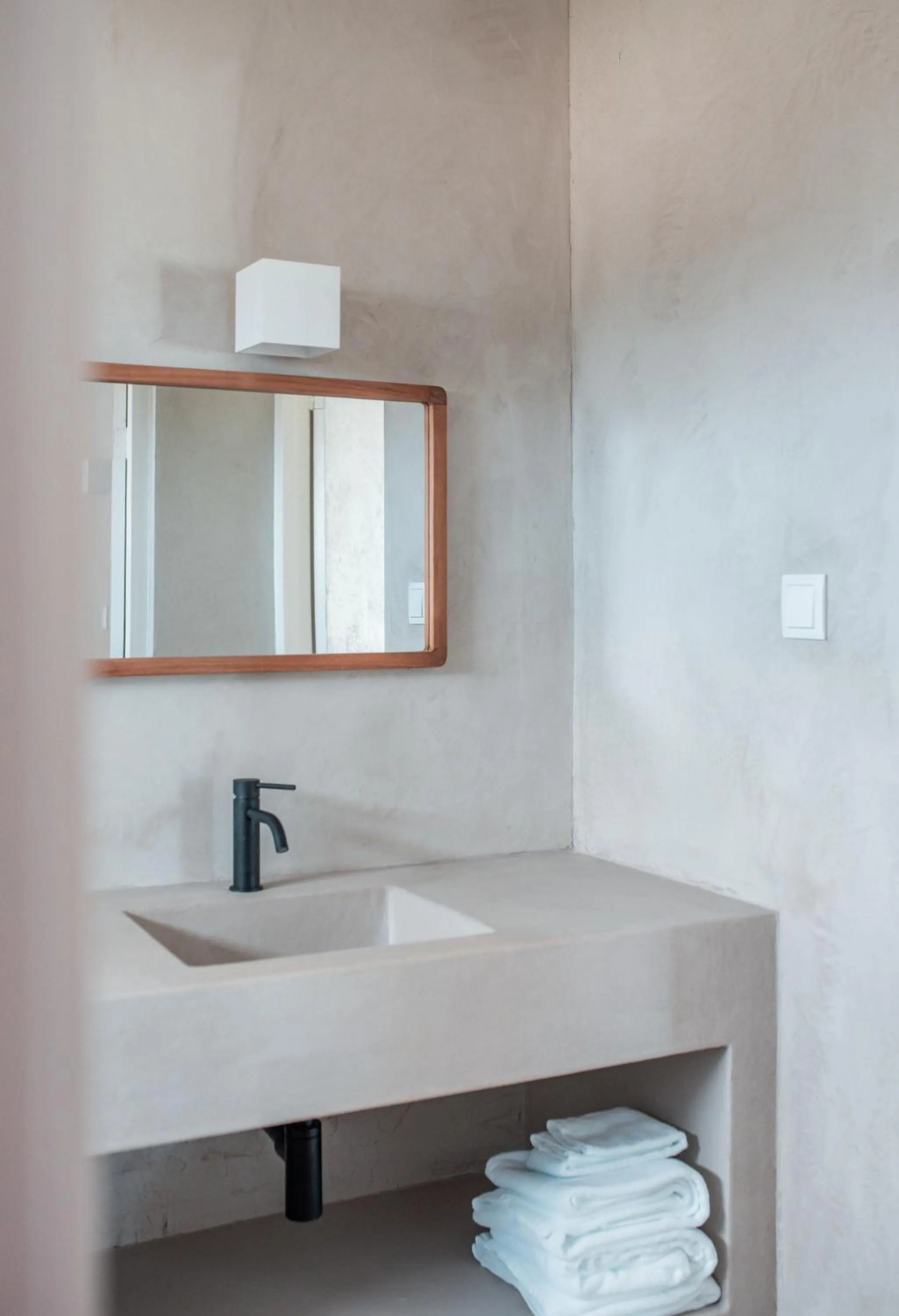 Bathroom in Sorobon Luxury Beach Resort