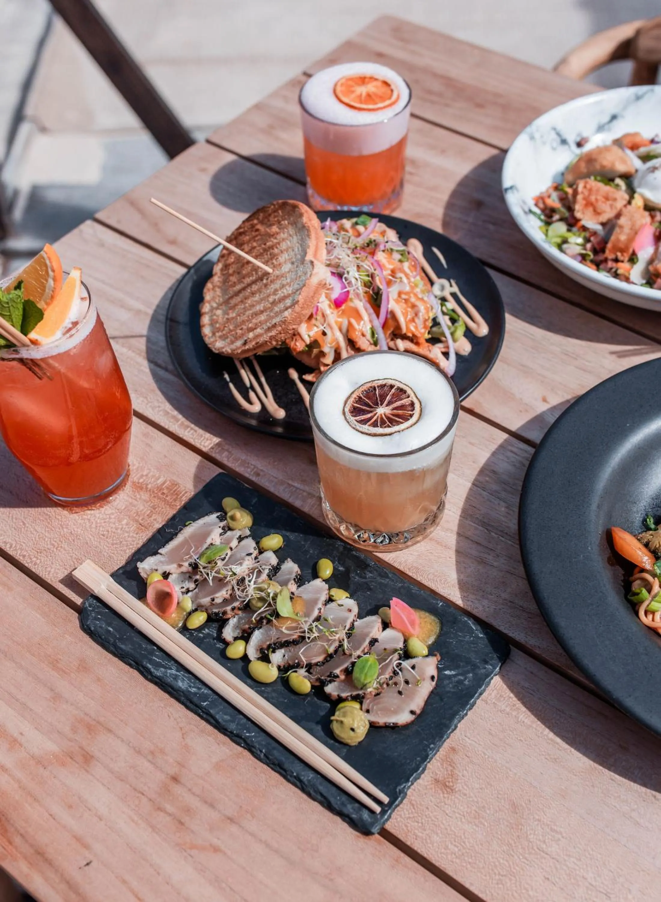 Restaurant/places to eat in Sorobon Luxury Beach Resort