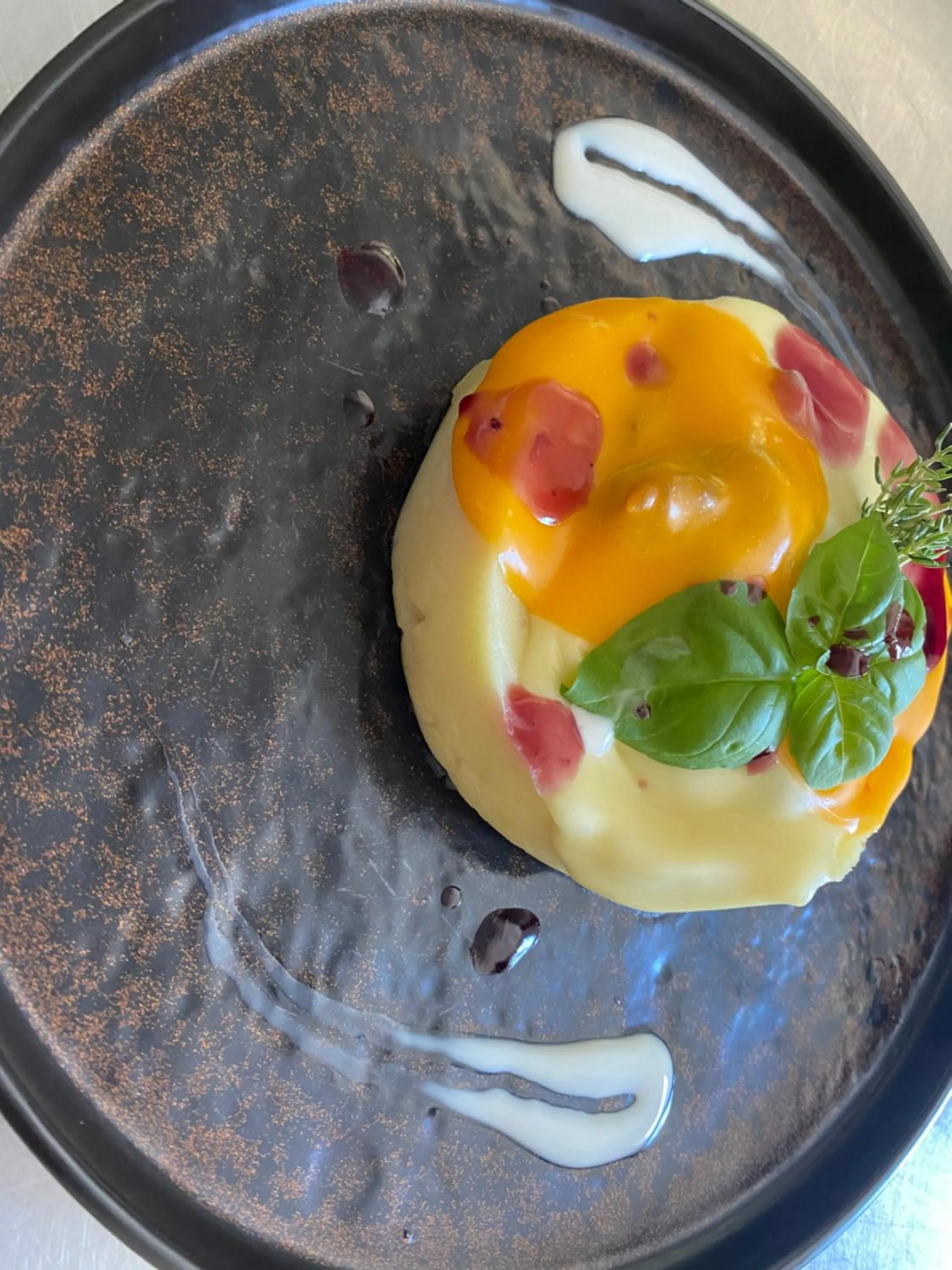 Restaurant/places to eat in Motel Cincis