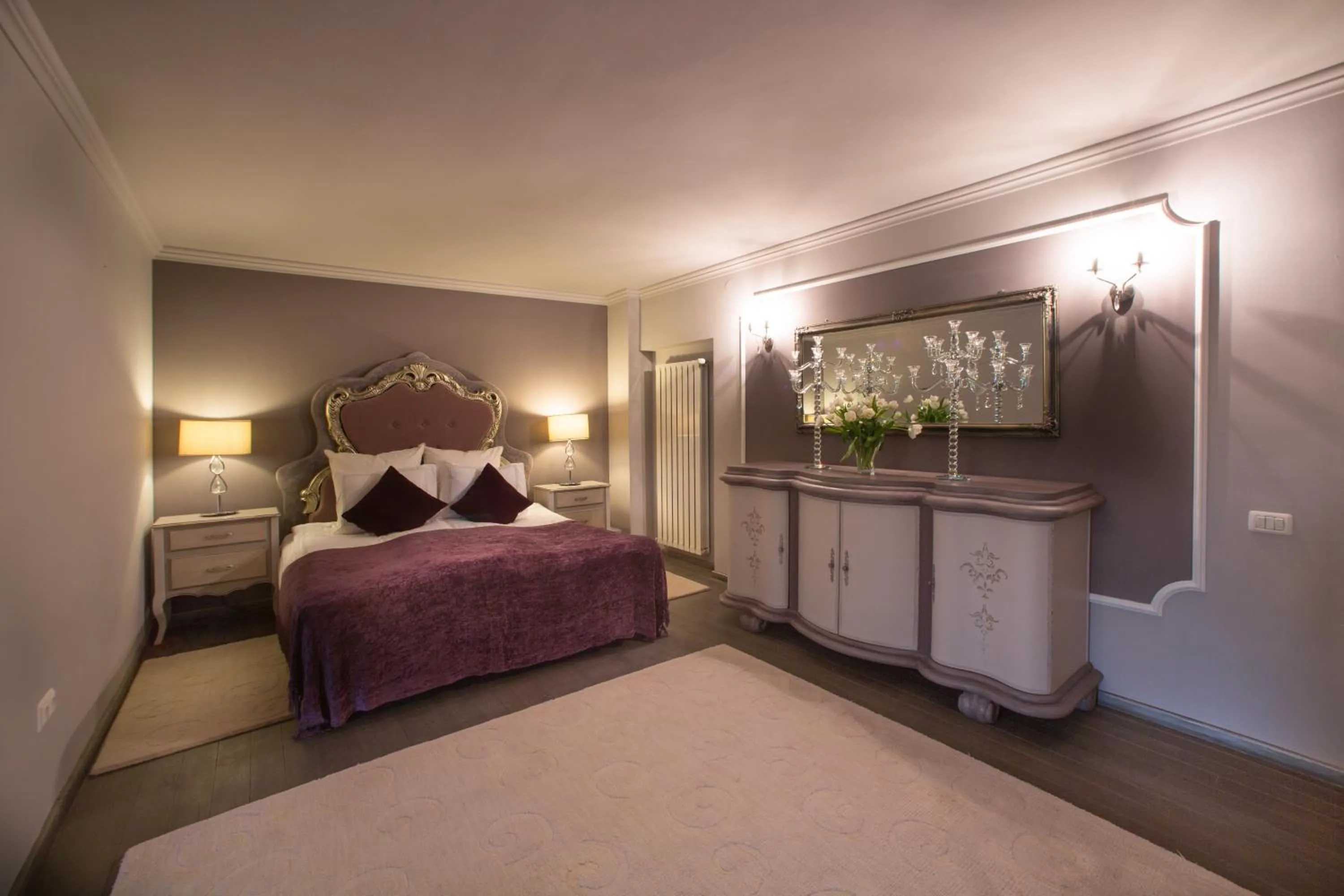 Photo of the whole room, Bed in Motel Cincis