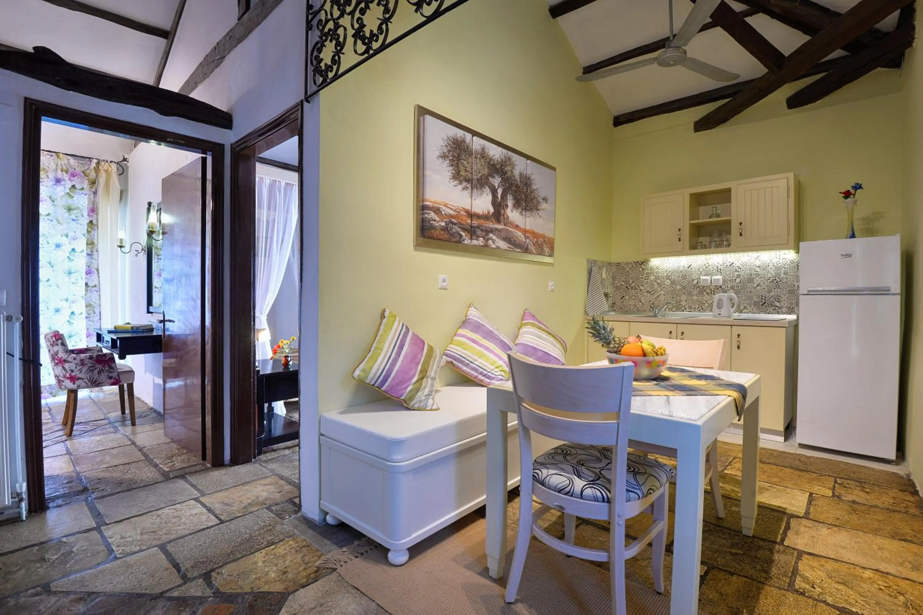 Kitchen or kitchenette in Fundana Villas