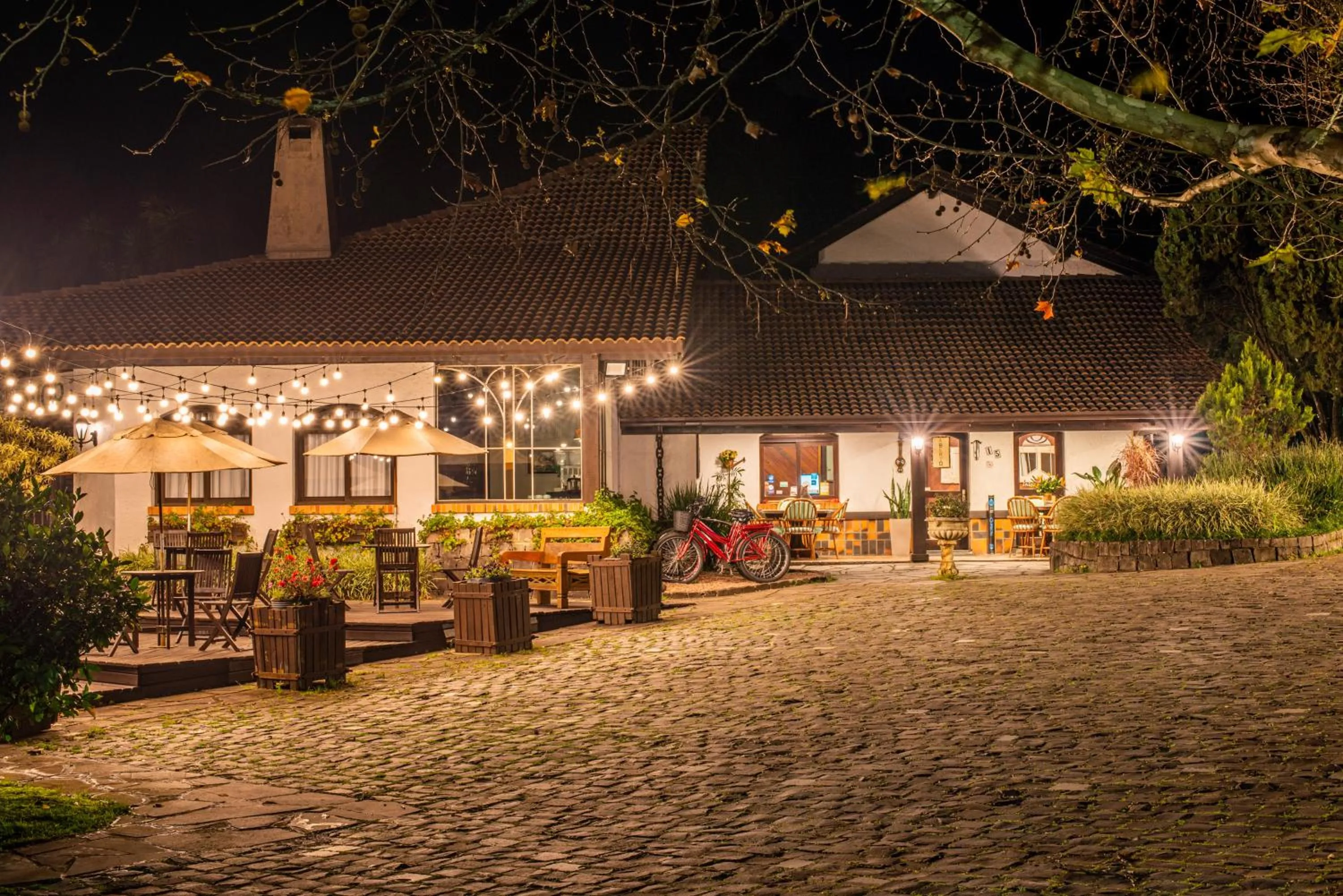 Patio in Vila Suzana Parque Hotel