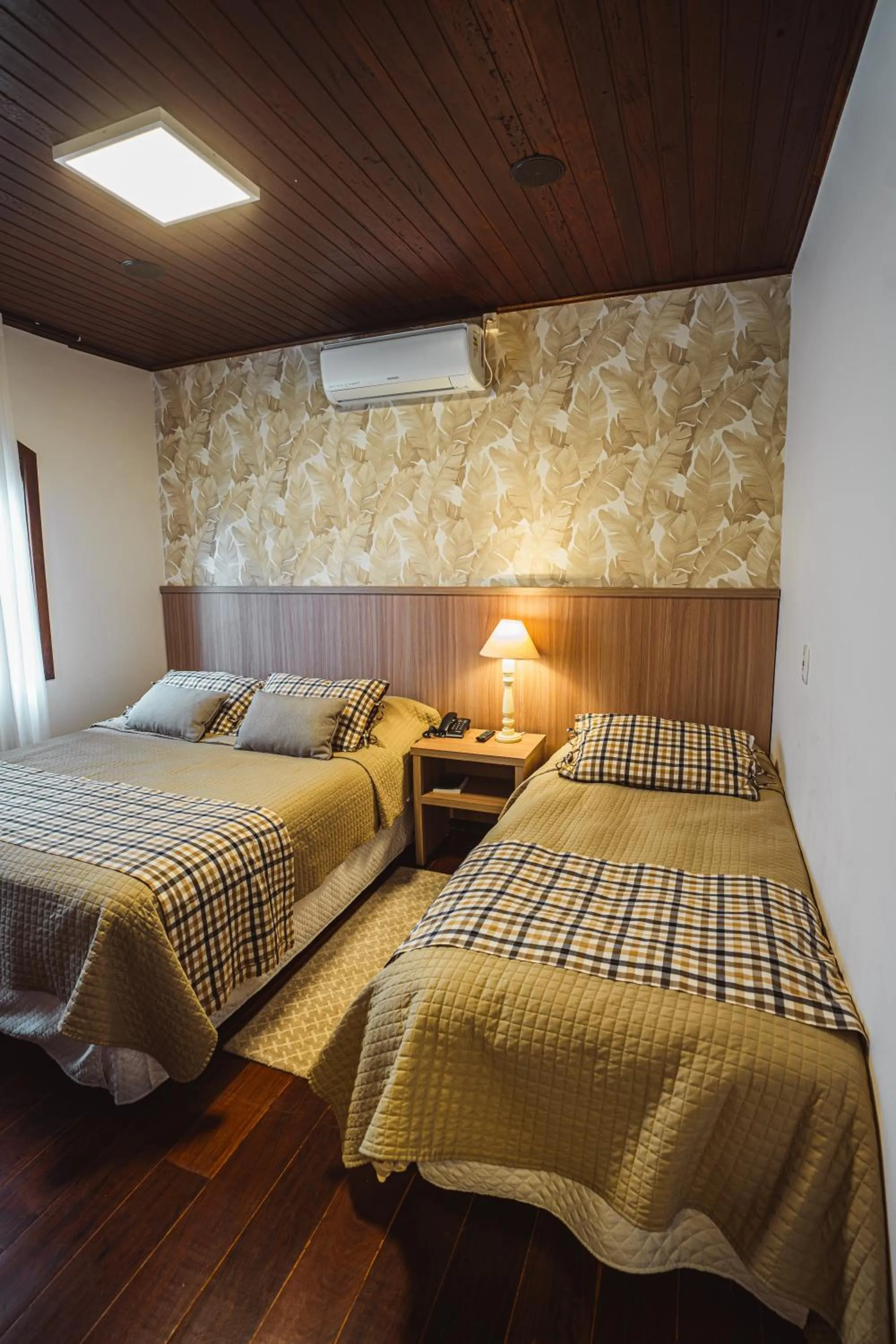 Bed in Vila Suzana Parque Hotel