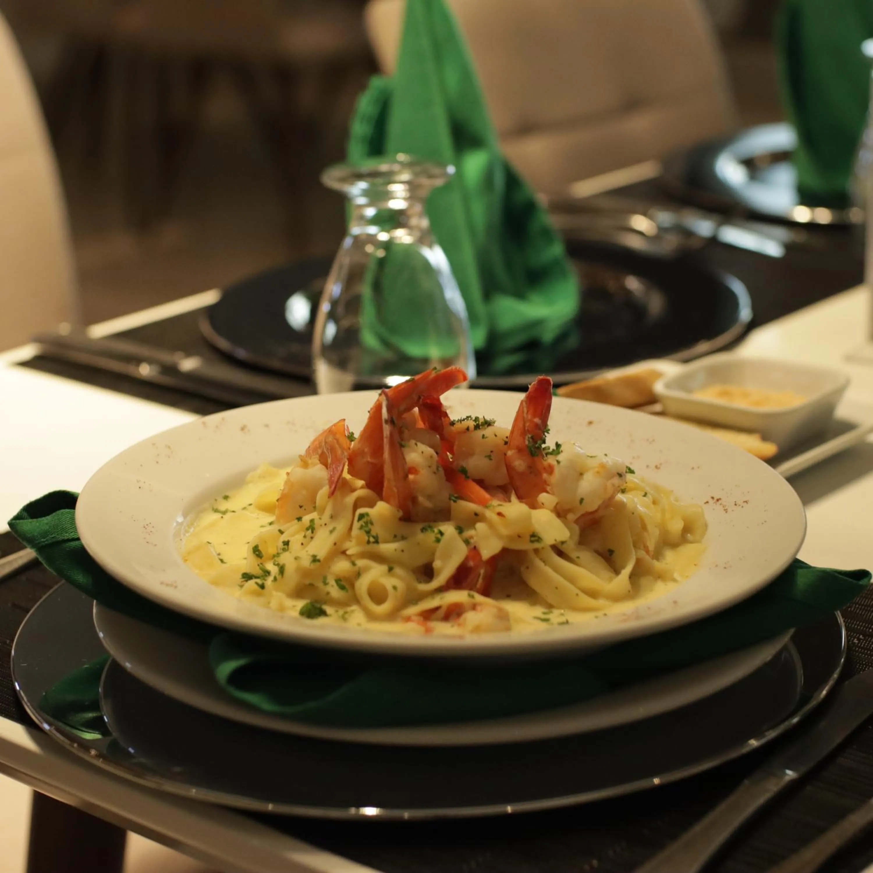 Restaurant/places to eat in Hotel Agualcas