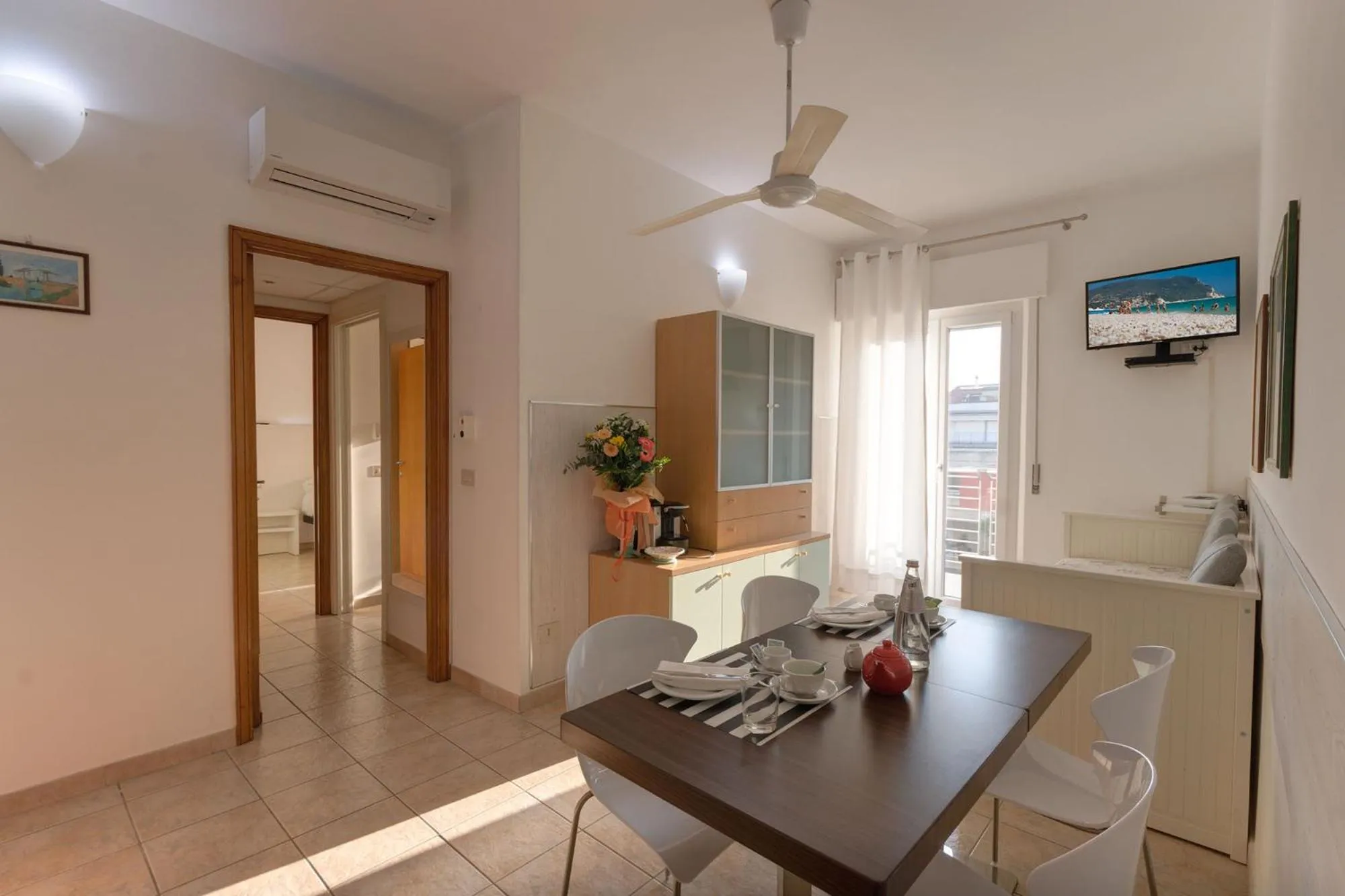 Dining area in Il Conero Mare