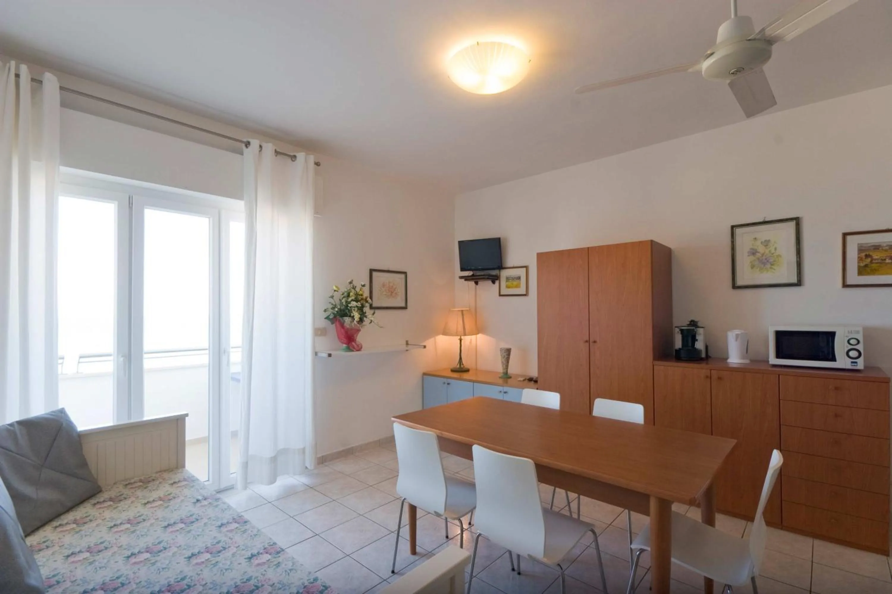 Dining area in Il Conero Mare