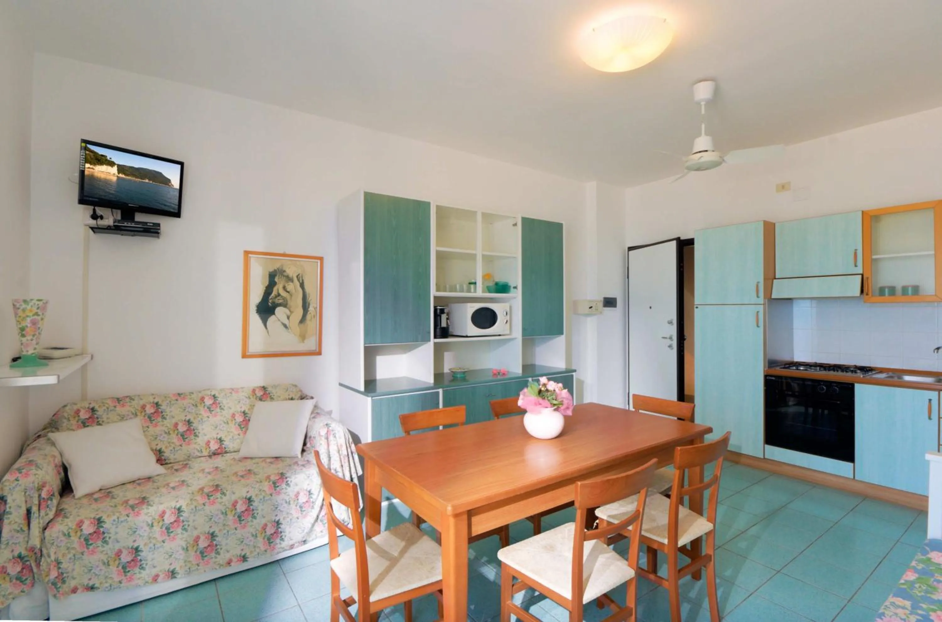 Dining area in Il Conero Mare