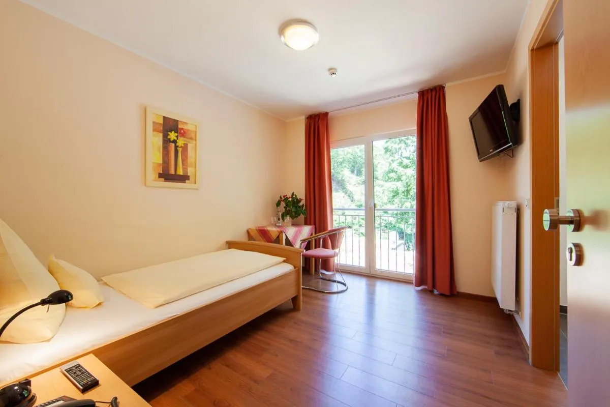 Bedroom, Bed in Heidsmühle