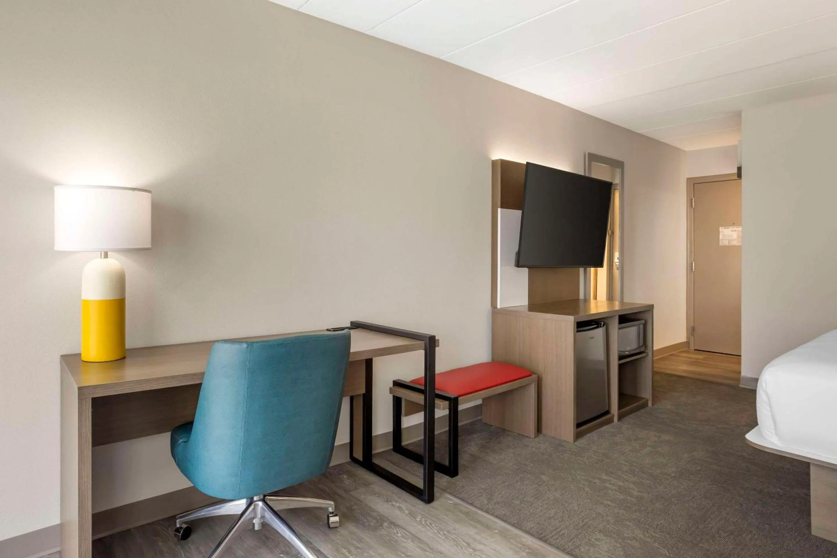 Bedroom in Comfort Inn Edgewater on Hudson River