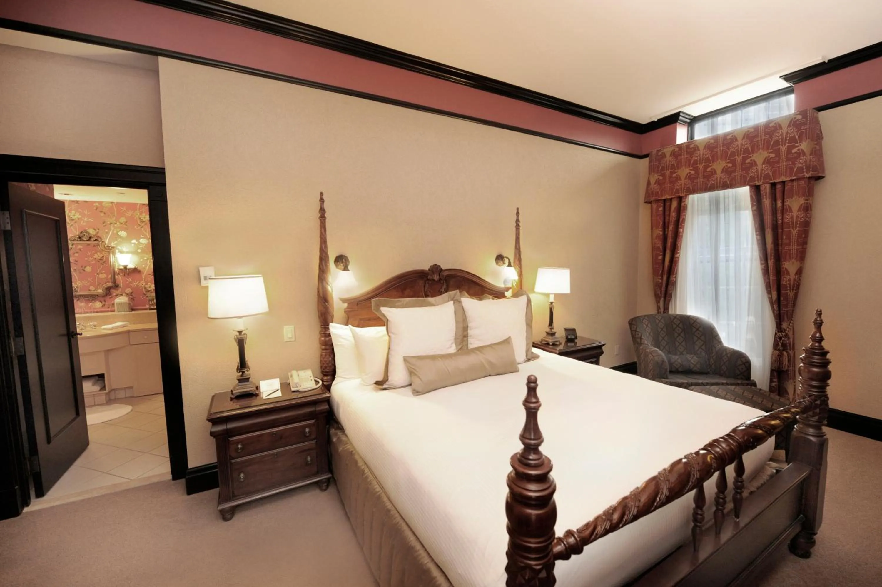 Bedroom, Bed in Old Mill Toronto Hotel