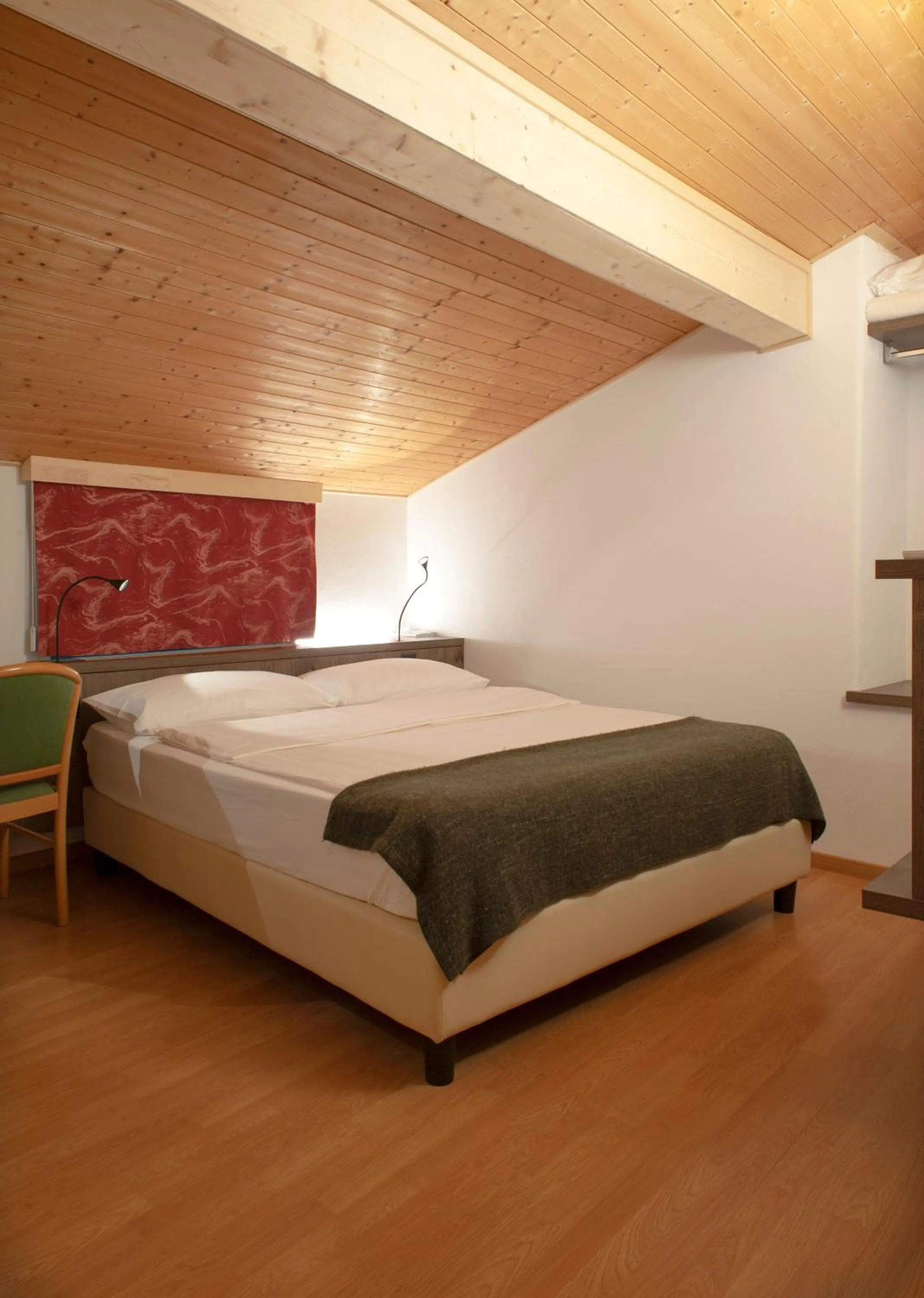 Photo of the whole room, Bed in Hotel Ristorante Grotto Serta