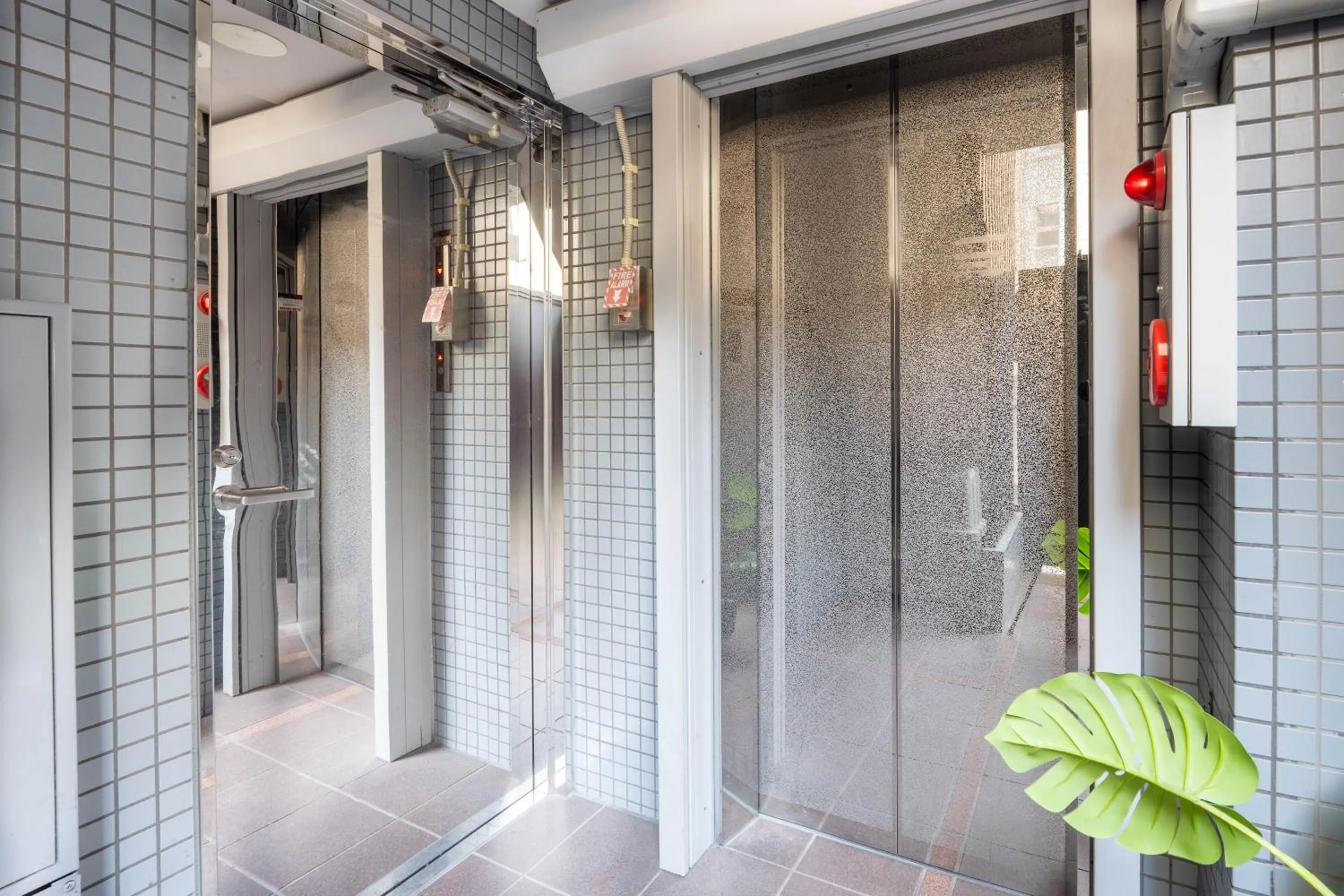 elevator in Nihonbashi Kakigara Ryokan