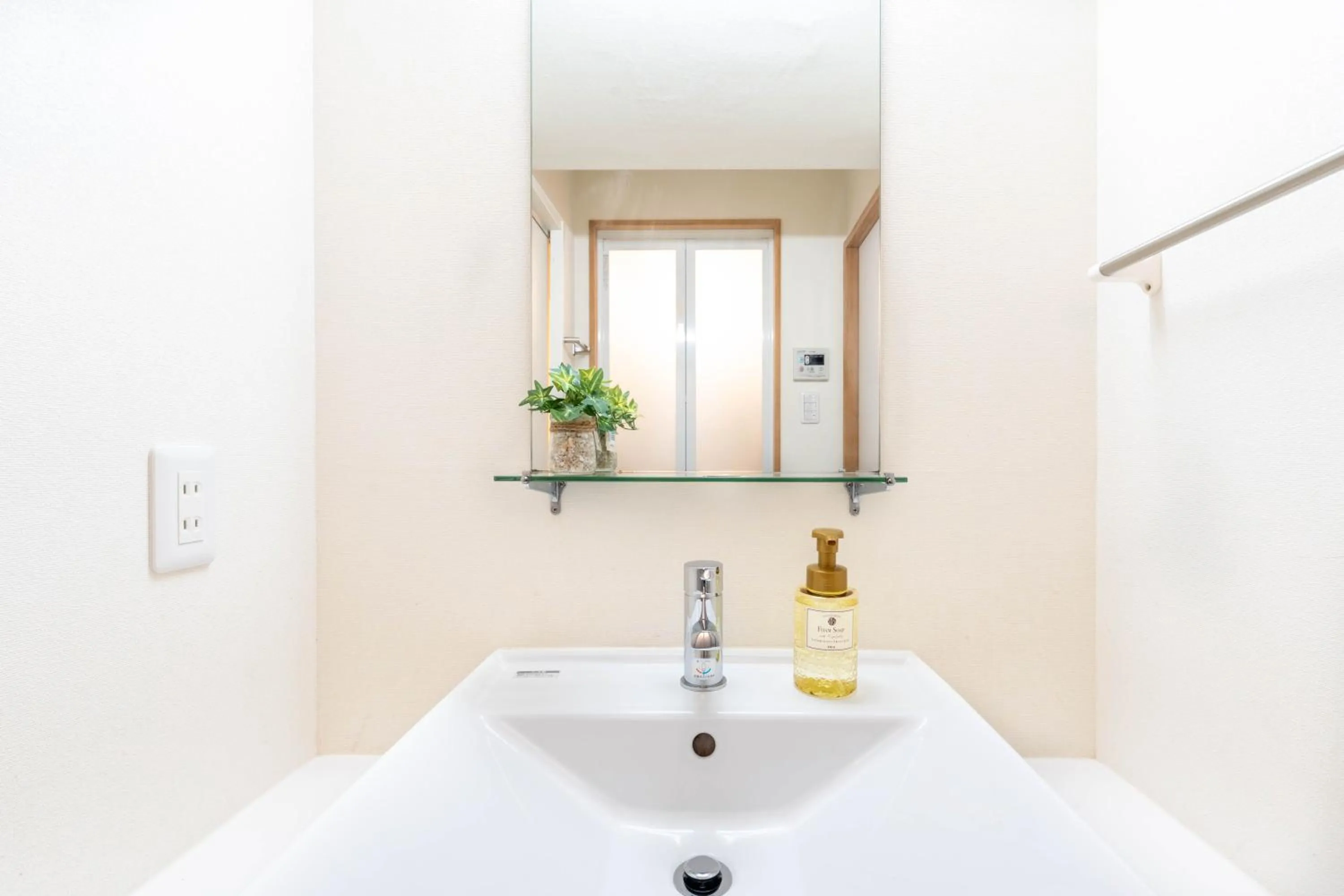 Bathroom in Nihonbashi Kakigara Ryokan