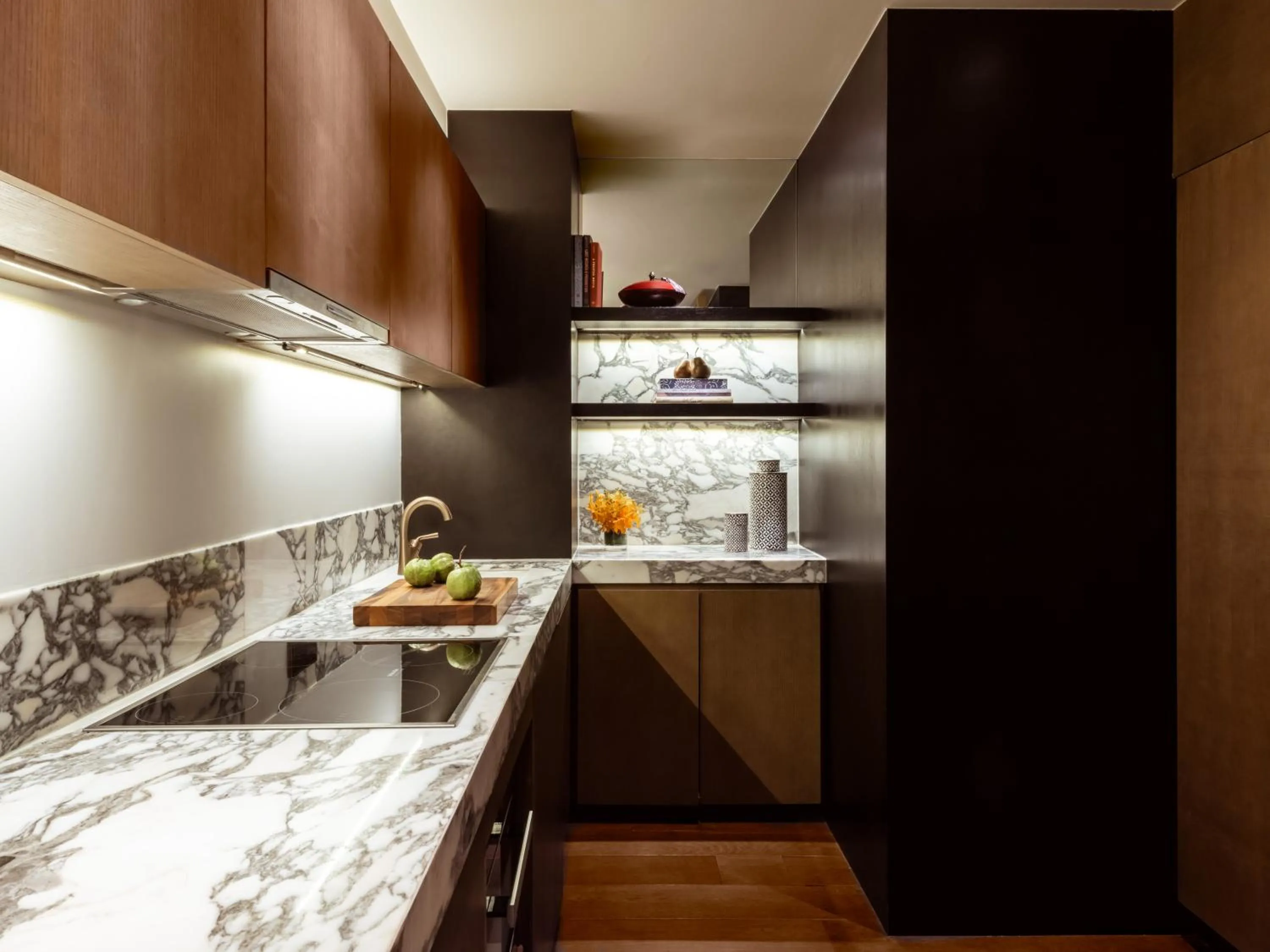 Kitchen or kitchenette in Rosewood Phnom Penh