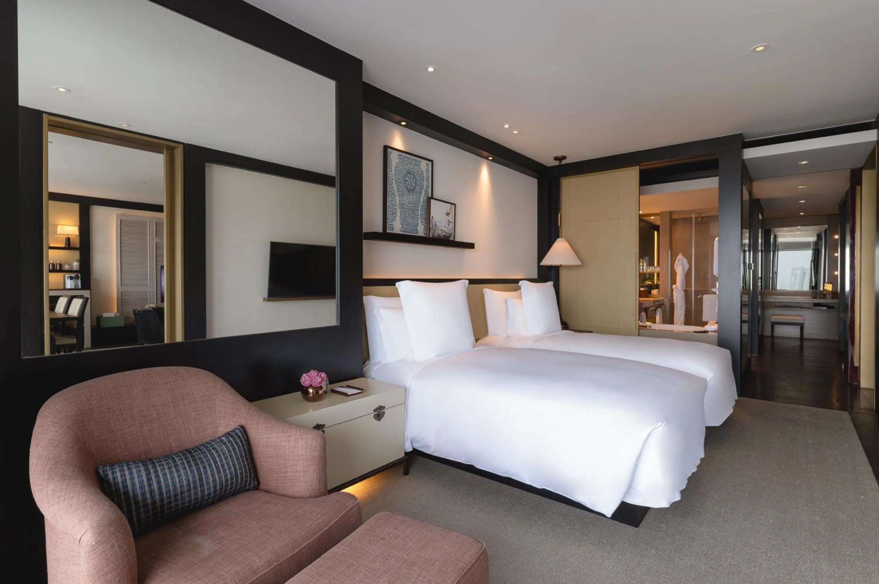 Bedroom, Bed in Rosewood Phnom Penh