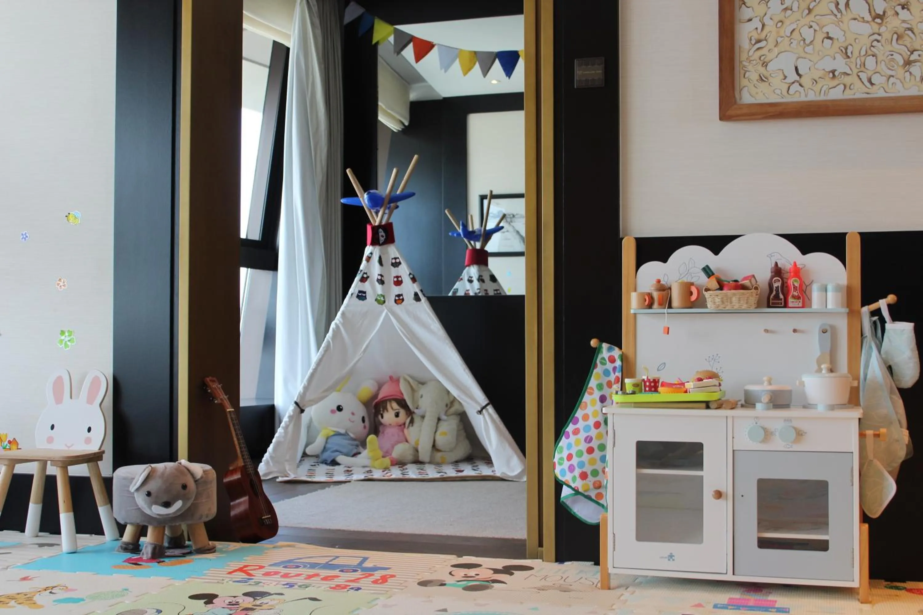 Kids's club in Rosewood Phnom Penh