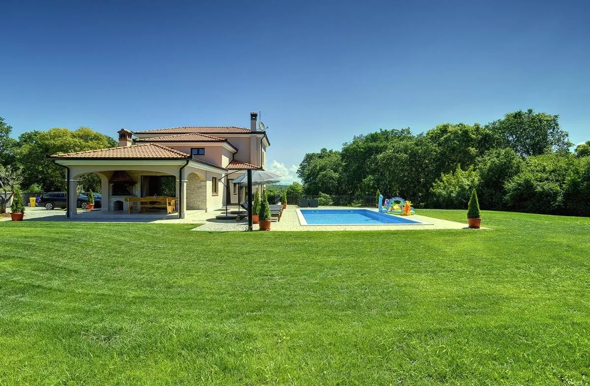 House Ivano