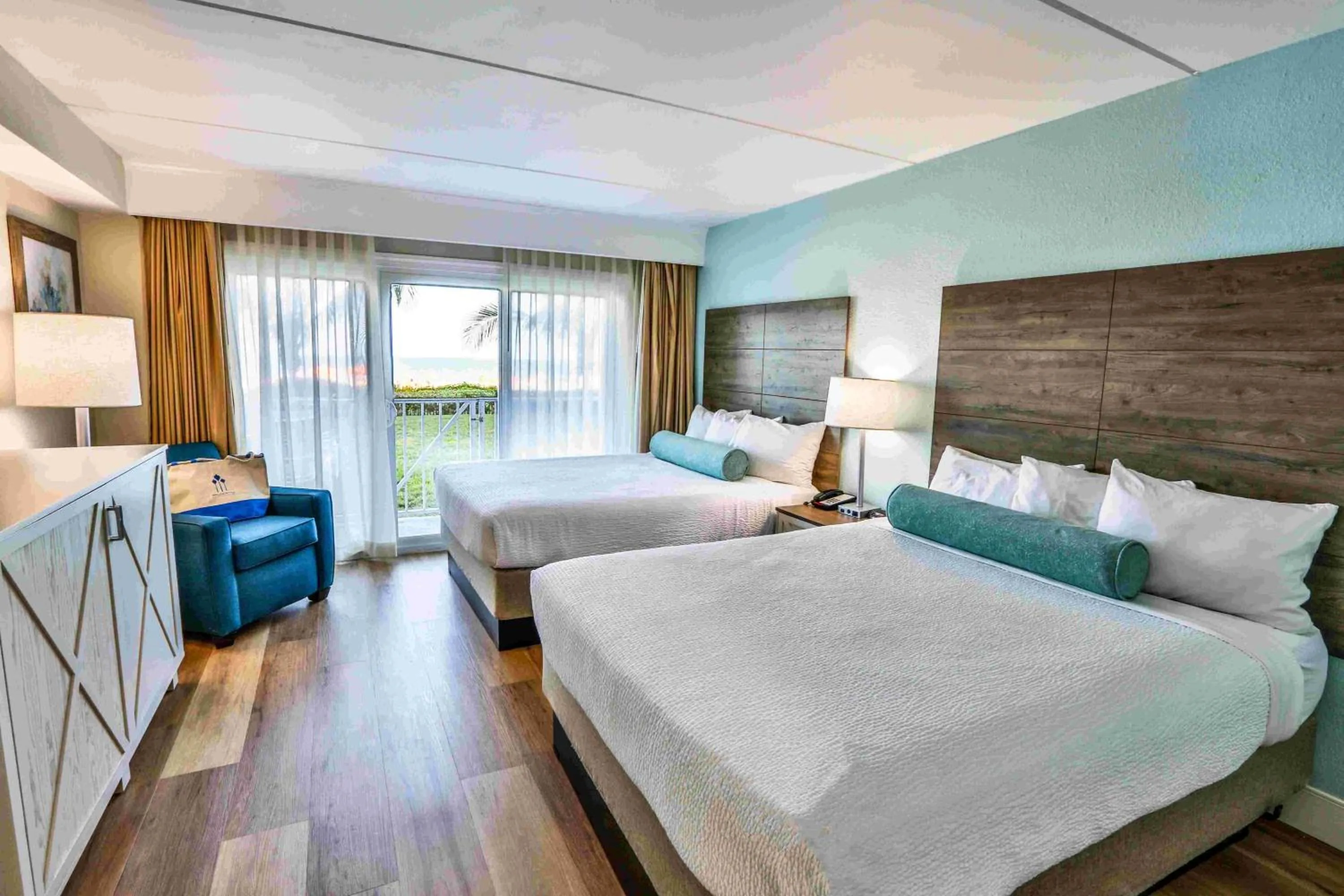 Bed in Princess Royale Oceanfront Resort