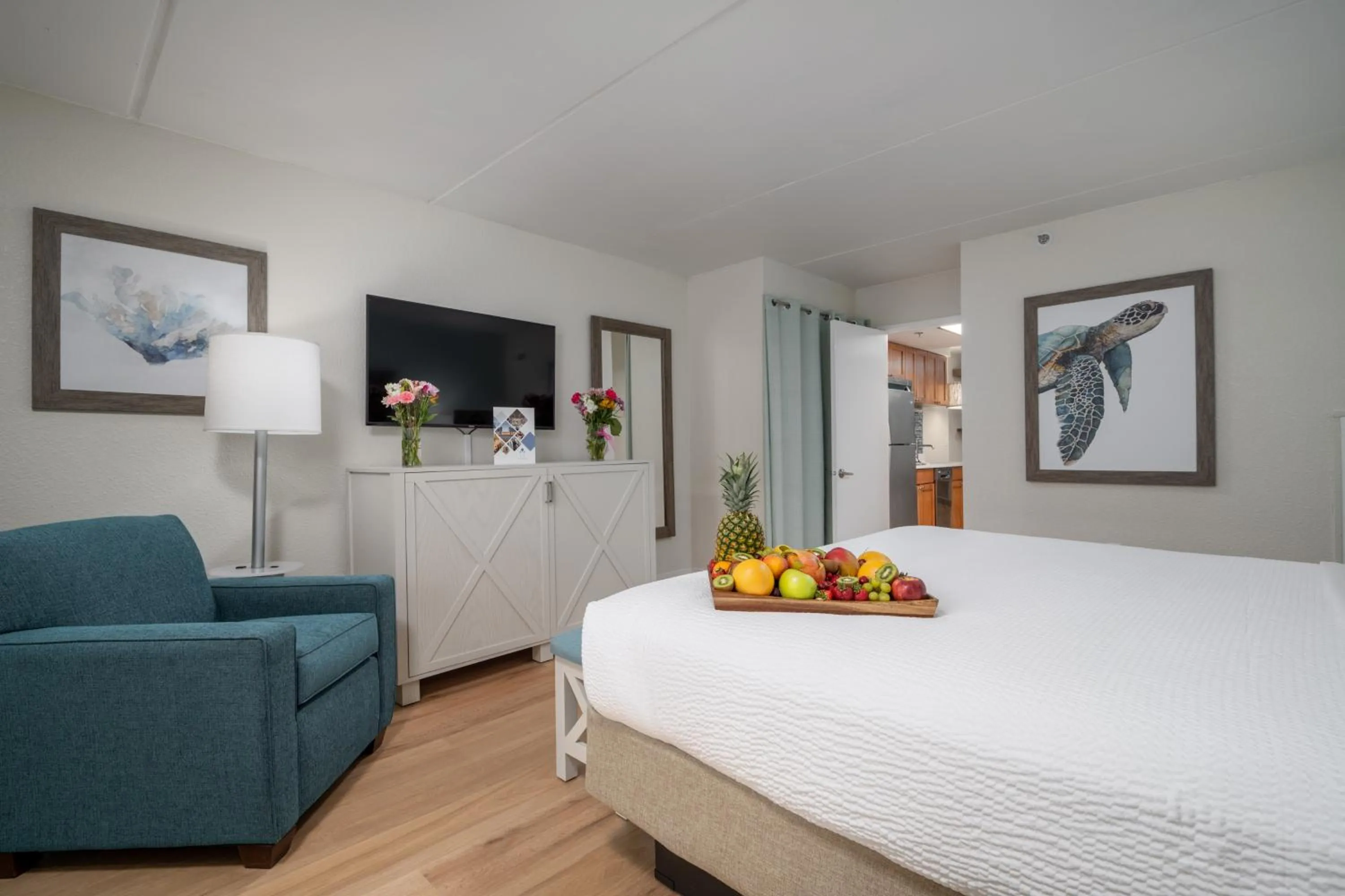 Bed in Princess Royale Oceanfront Resort