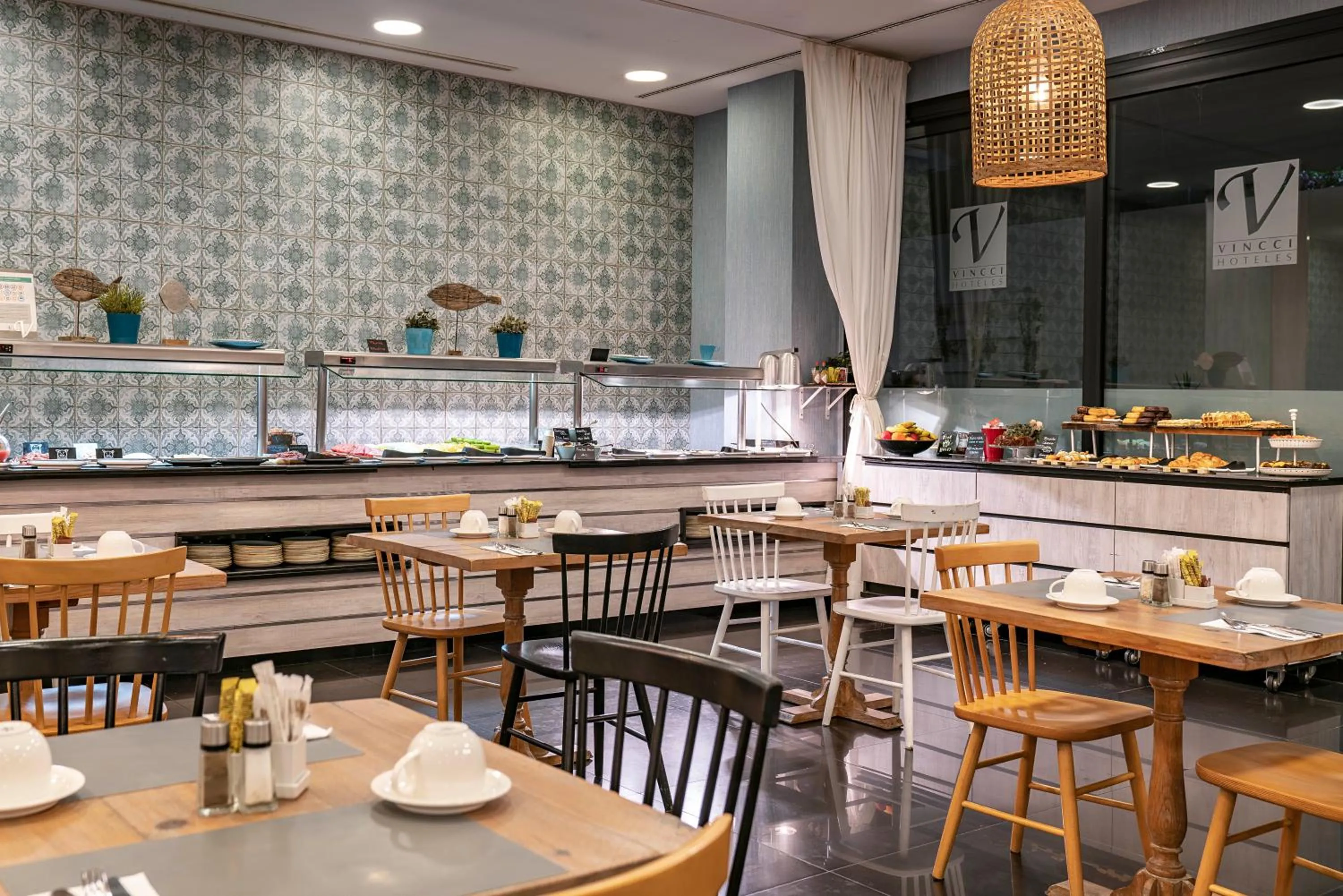 Food and drinks in Vincci Málaga