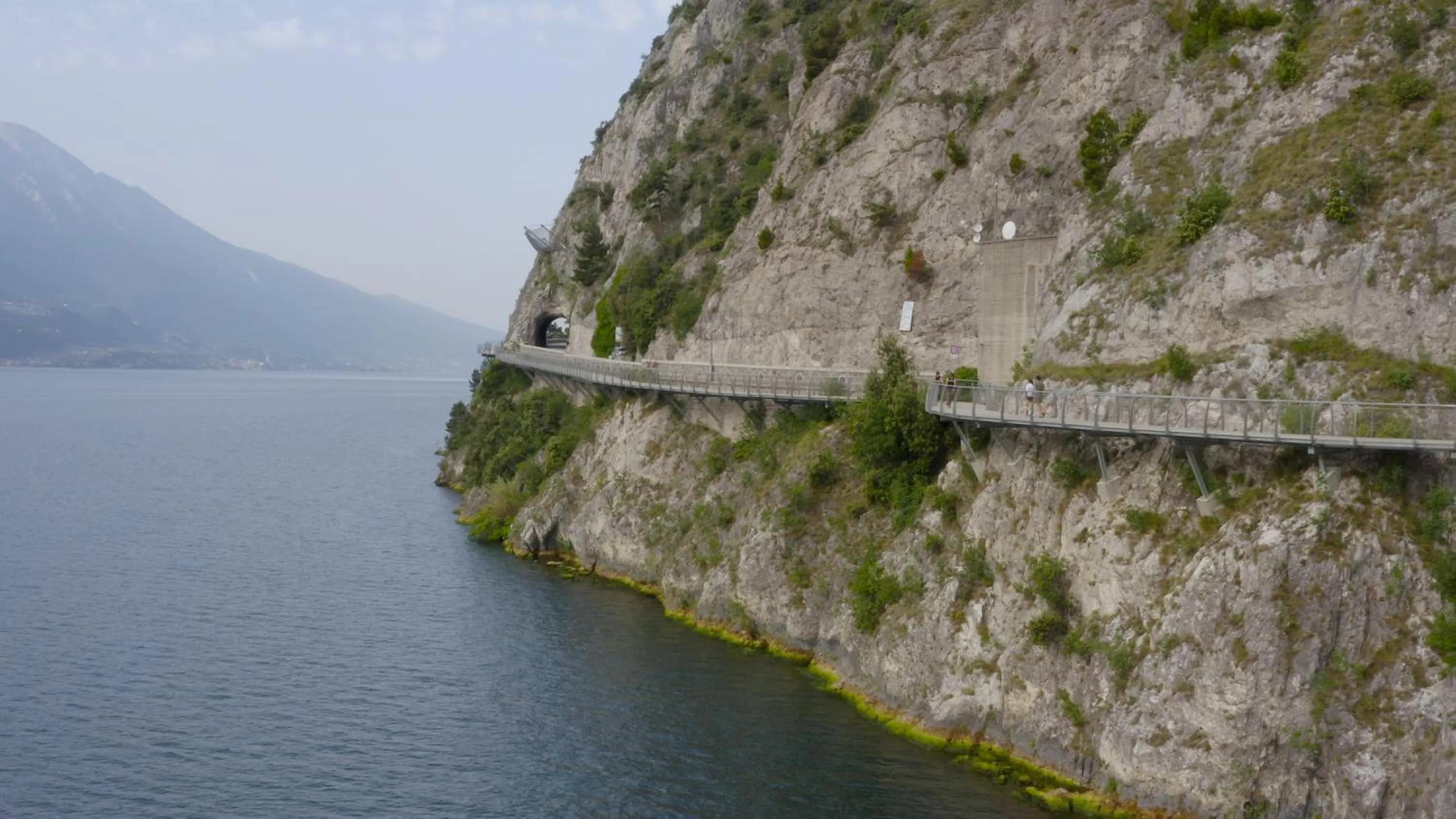 Cycling in Hotel Garden NEW MANAGEMENT