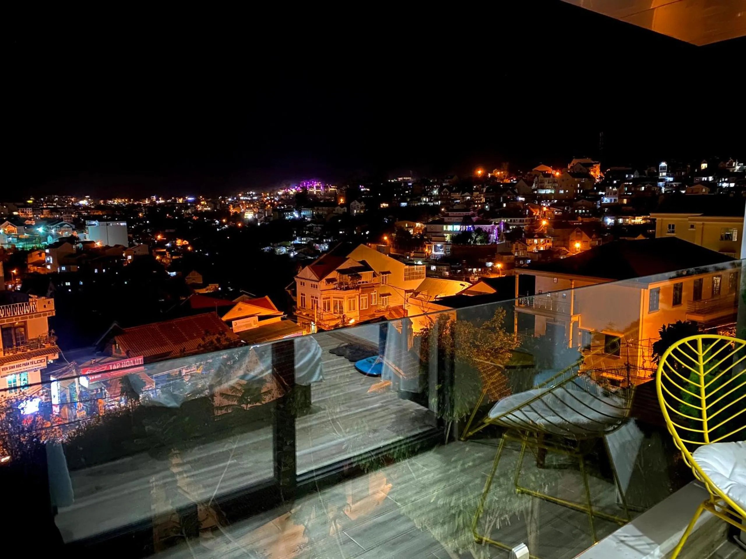 Property building in Dalat Memory Inn