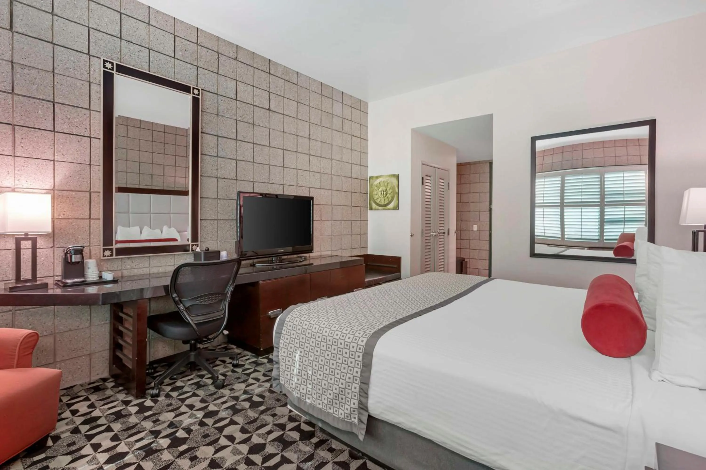 Bedroom, Bed in Best Western Plus Sundial