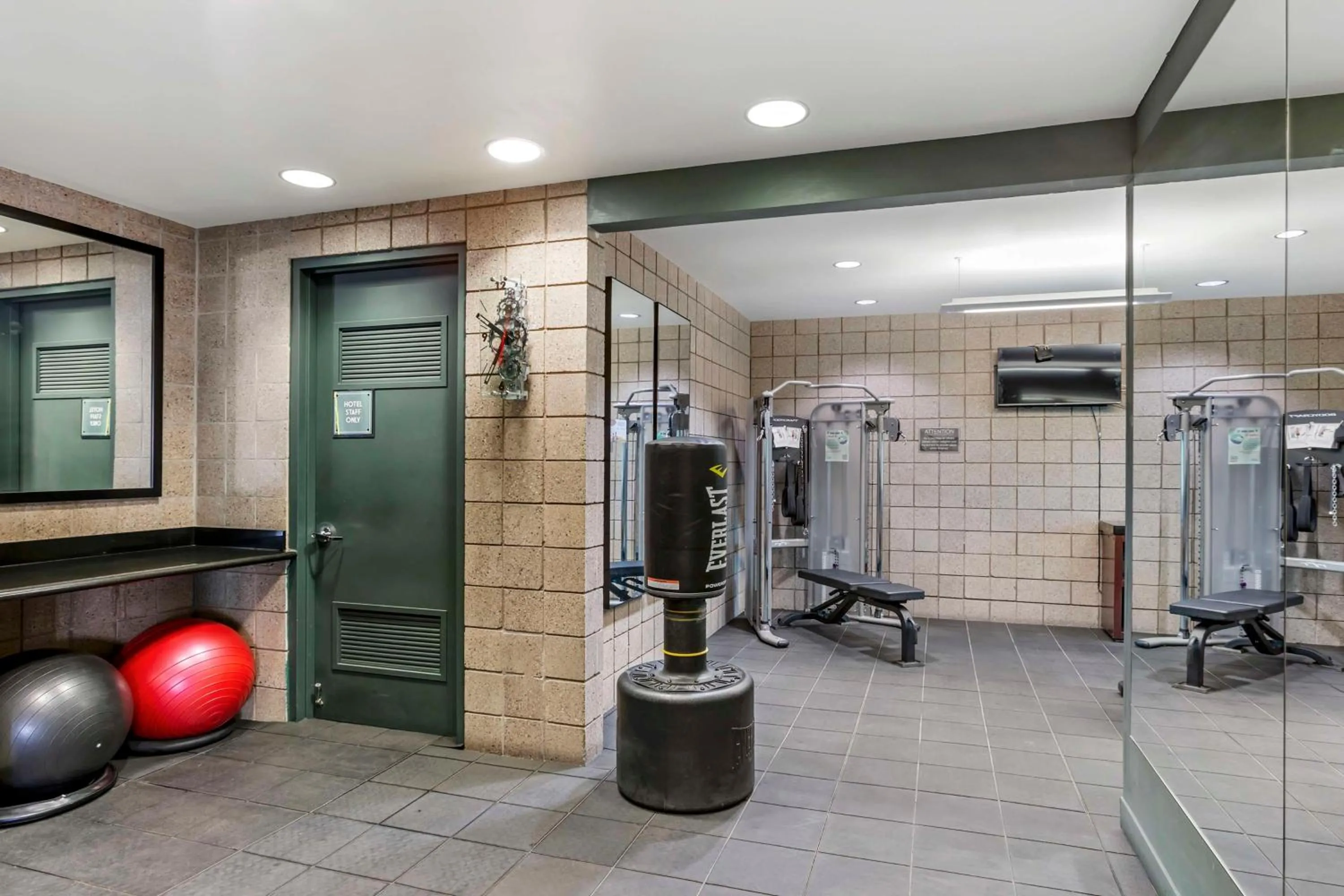 Fitness centre/facilities in Best Western Plus Sundial