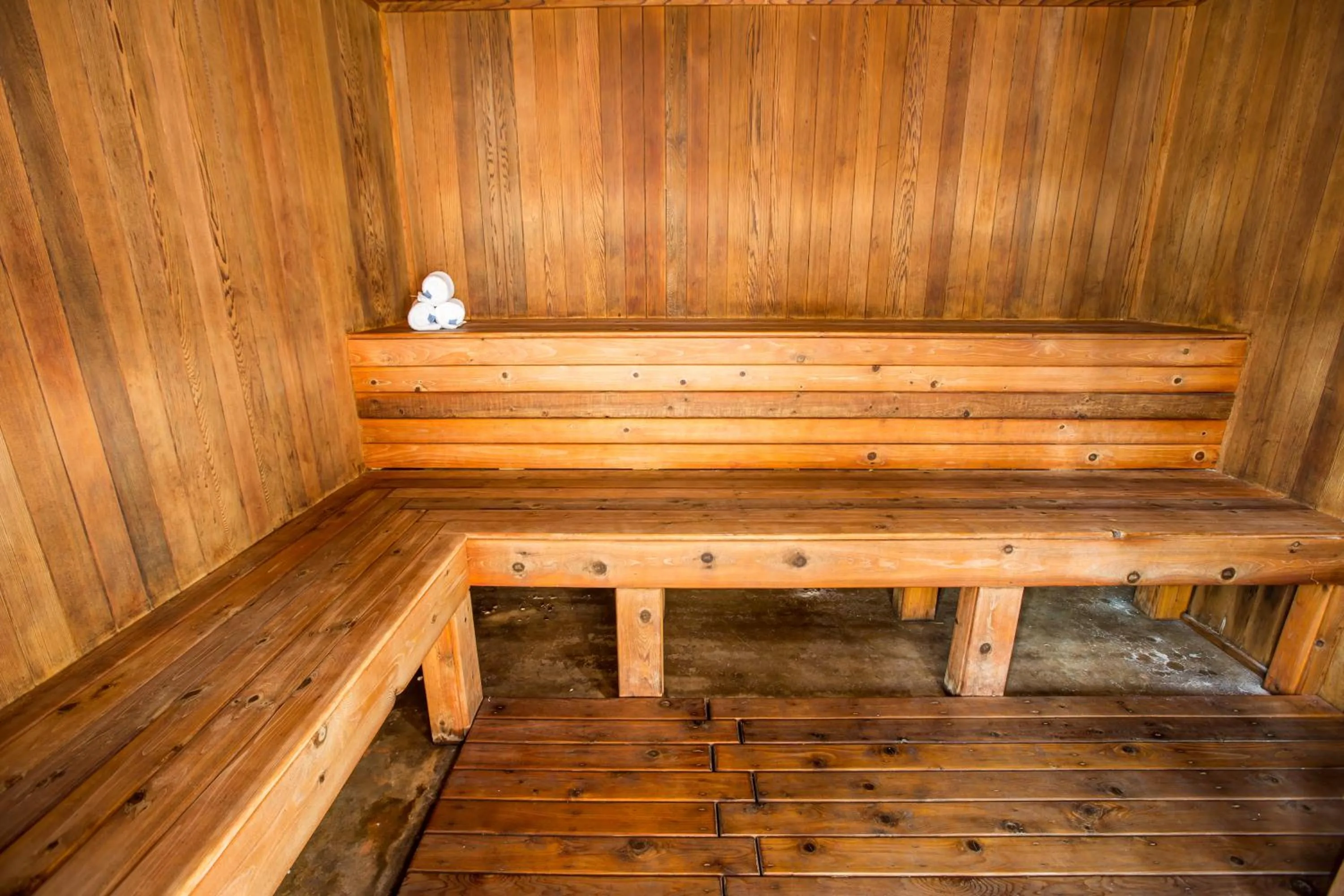 Sauna in Palace View Resort by Spinnaker