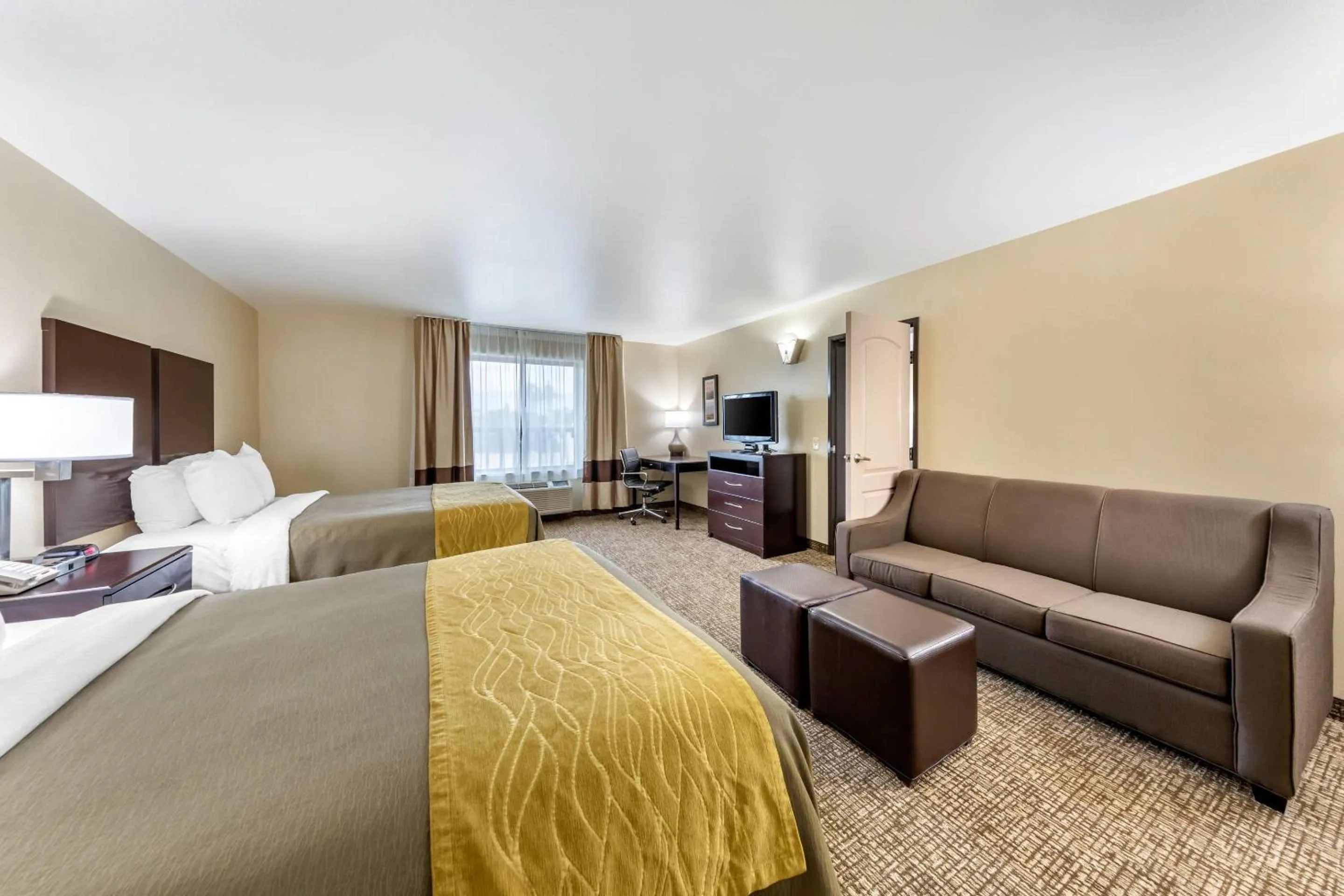 Bedroom, Bed in Comfort Inn & Suites Colton