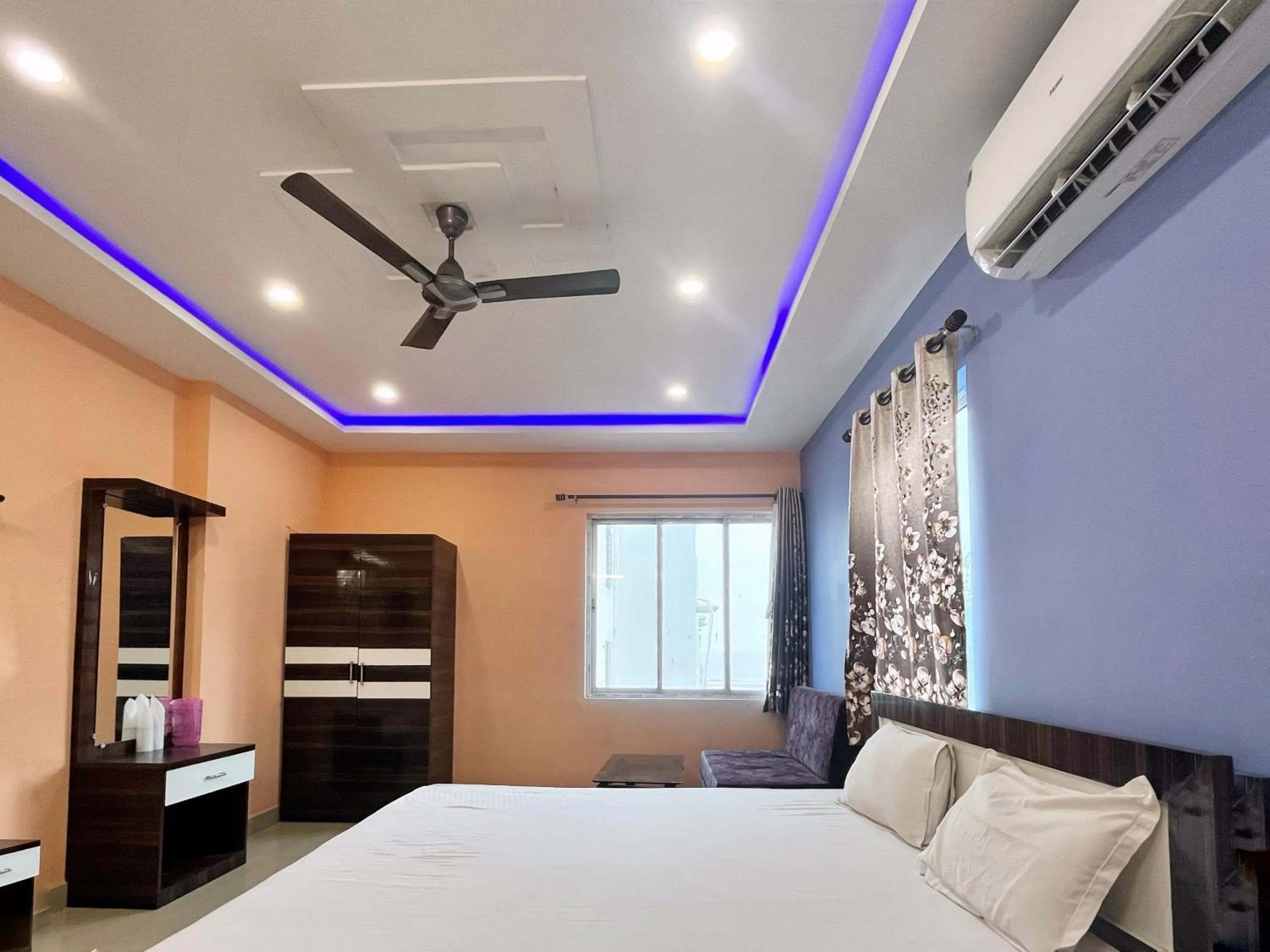 Bedroom, Bed in Sunview Resort