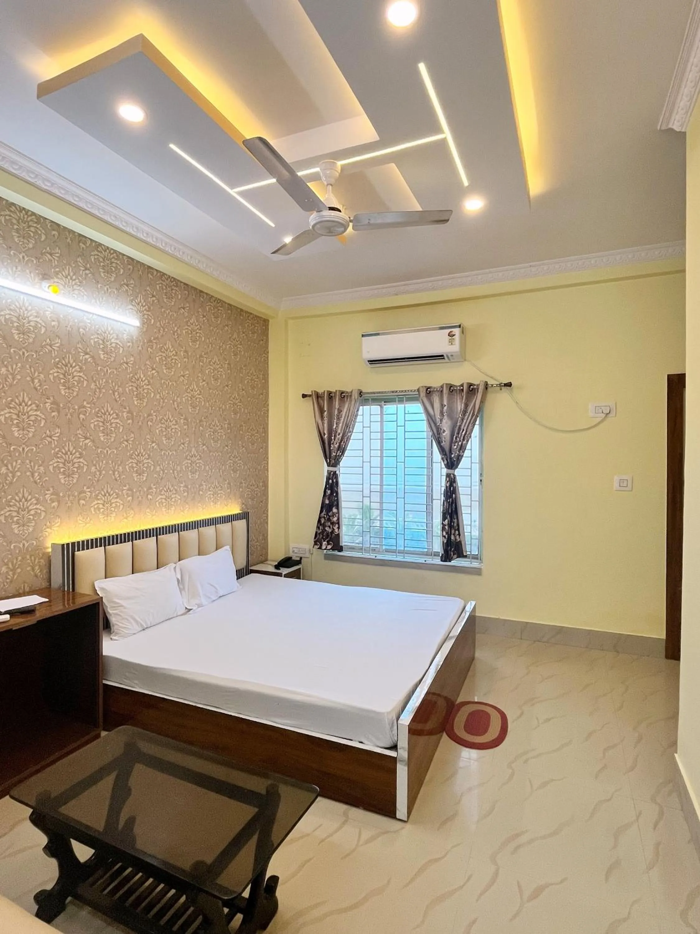 Bedroom, Bed in Sunview Resort