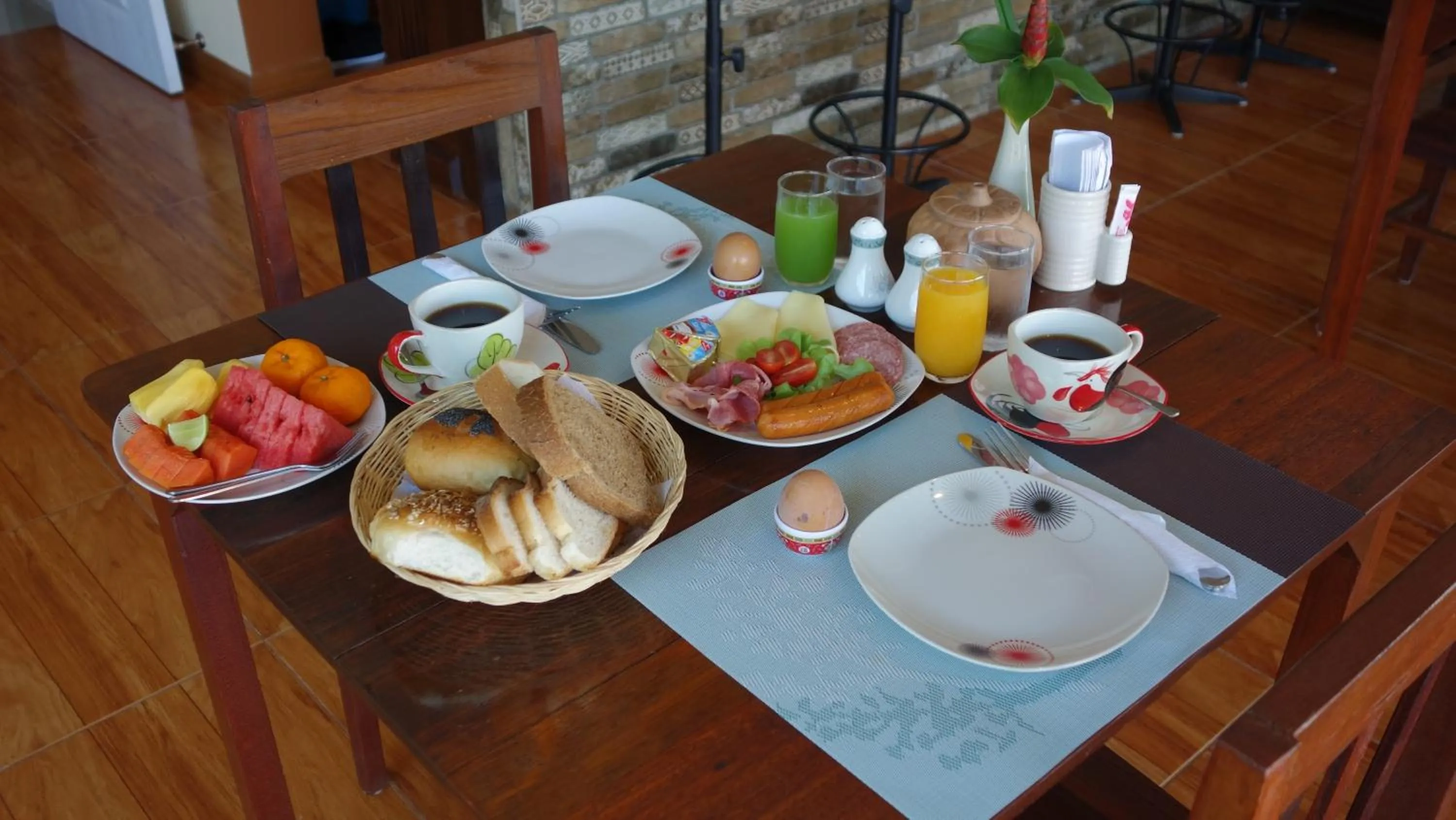 Living room in Baan Sooksiri Bangsaray
