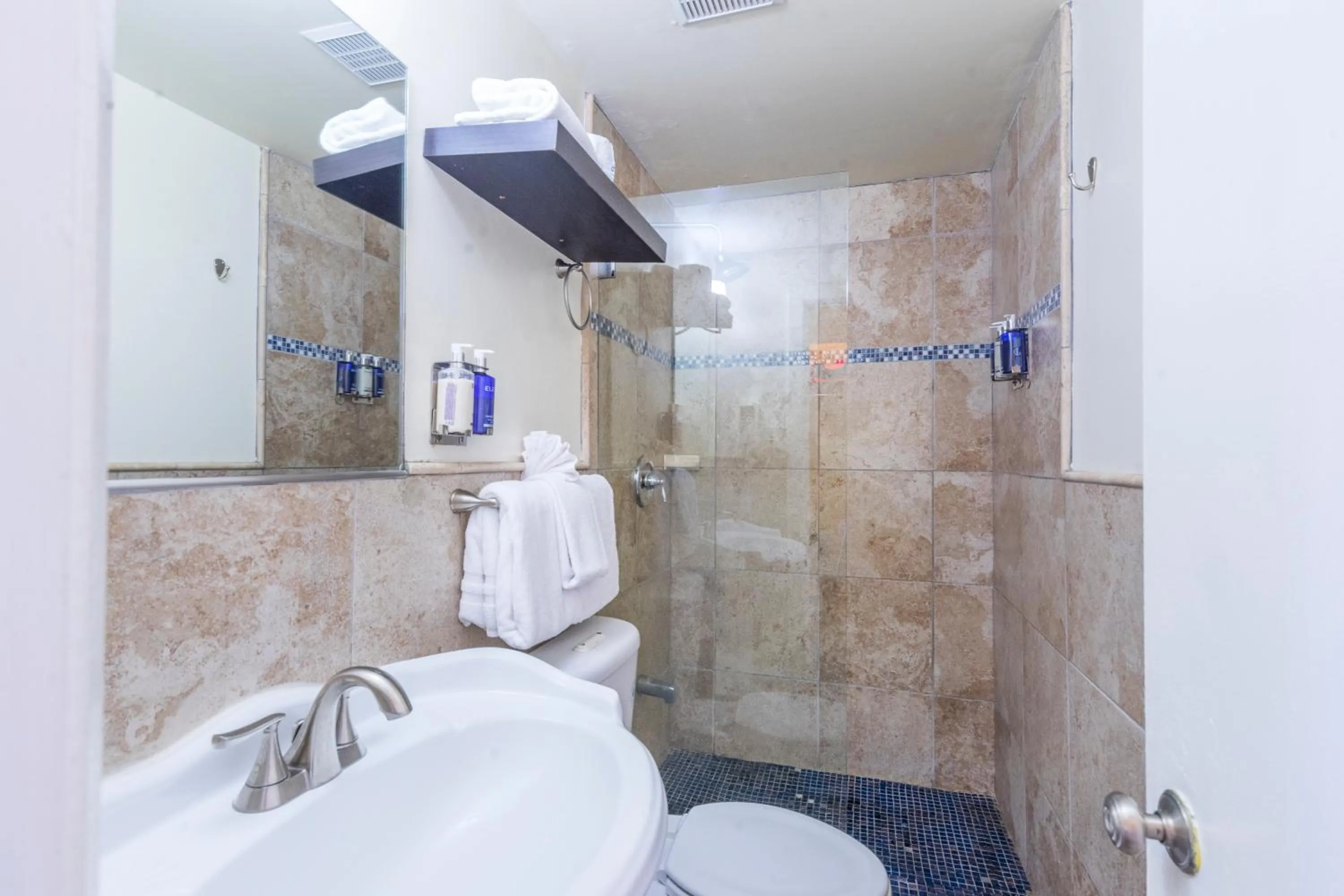 Bathroom in Pegasus International Hotel